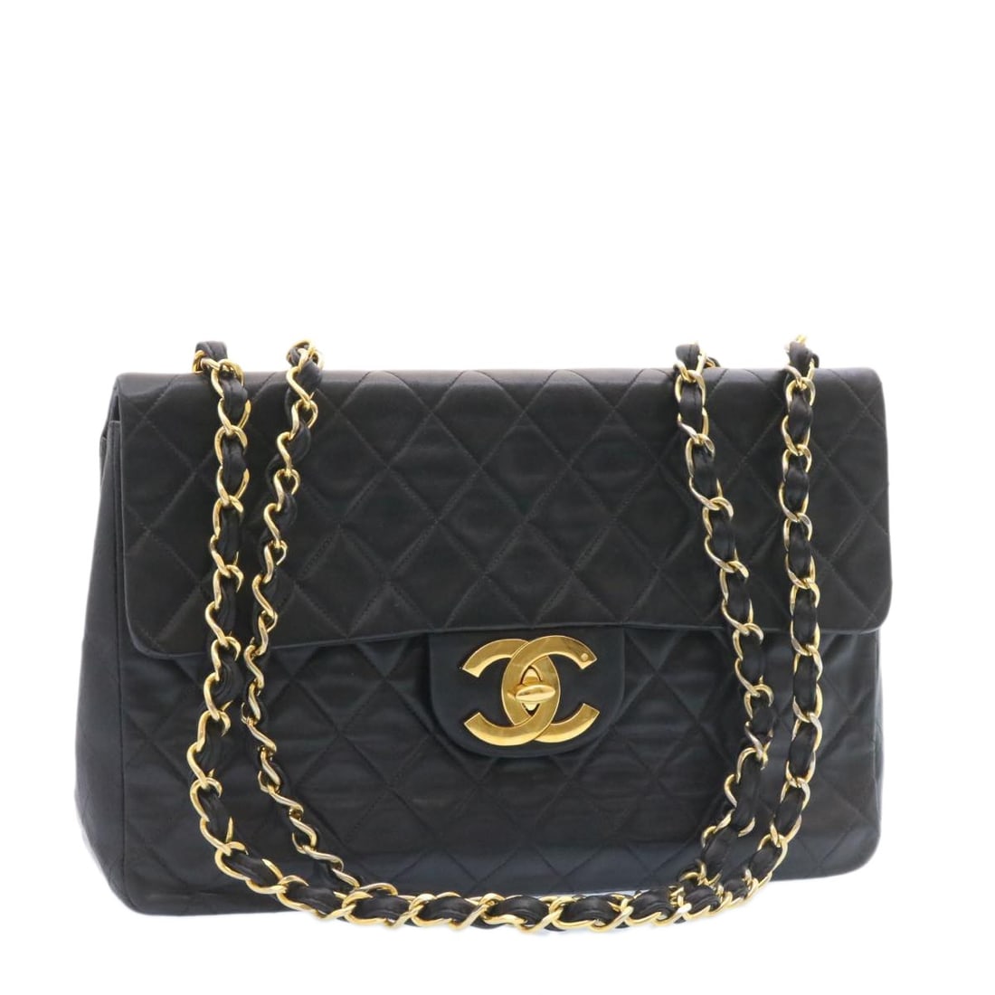 CHANEL 34 Matelasse Flap Shoulder Bag Lambskin Black Gold CC: CHANEL 34 Matelasse Flap Shoulder Bag Lambskin Black Gold CC CHANEL Big Matelasse 34 Flap Chain Bag in black leather and lamb skin with gold-tone exterior details. This shoulder bag is made in France 