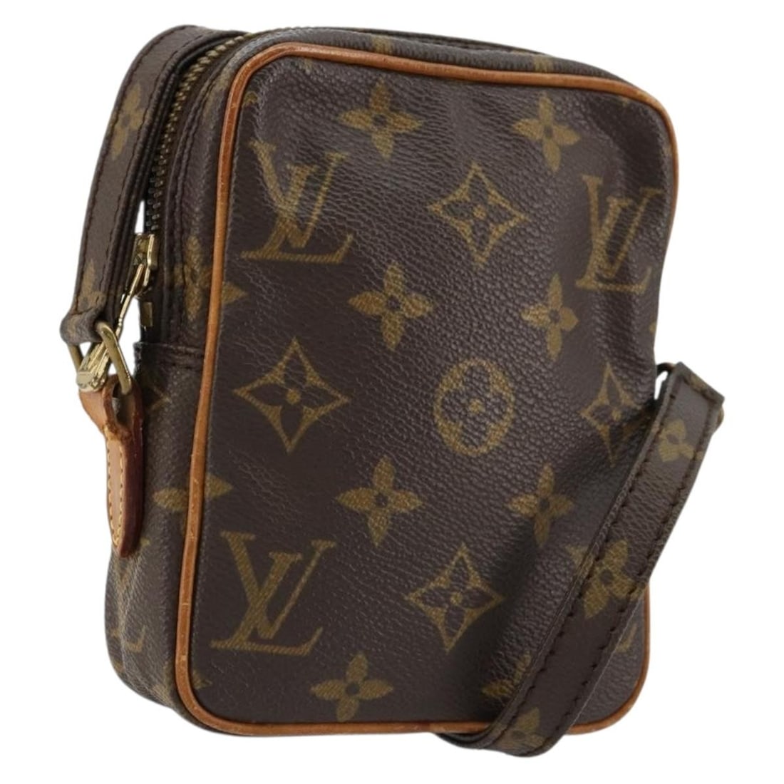 Louis Vuitton M45268 Mini Danube Monogram Canvas Shoulder Bag: Louis Vuitton M45268 Mini Danube Monogram Canvas Shoulder Bag Louis Vuitton Monogram Mini Danube shoulder bag in Monogram Canvas, made in France. The bag measures approximately W10.5 cm x H15 cm x D3 