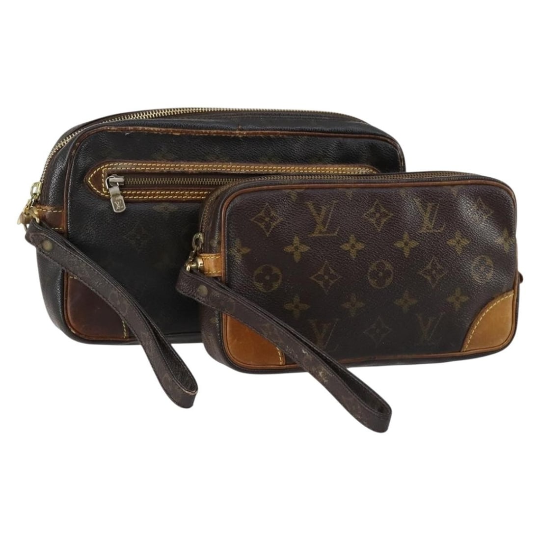 LOUIS VUITTON Monogram Canvas Clutch Bag Set of 2 Auth: LOUIS VUITTON Monogram Canvas Clutch Bag Set of 2 Auth This Louis Vuitton Monogram Clutch Bag set features a stylish design crafted from durable Monogram Canvas. Made in France, this clutch showcases 