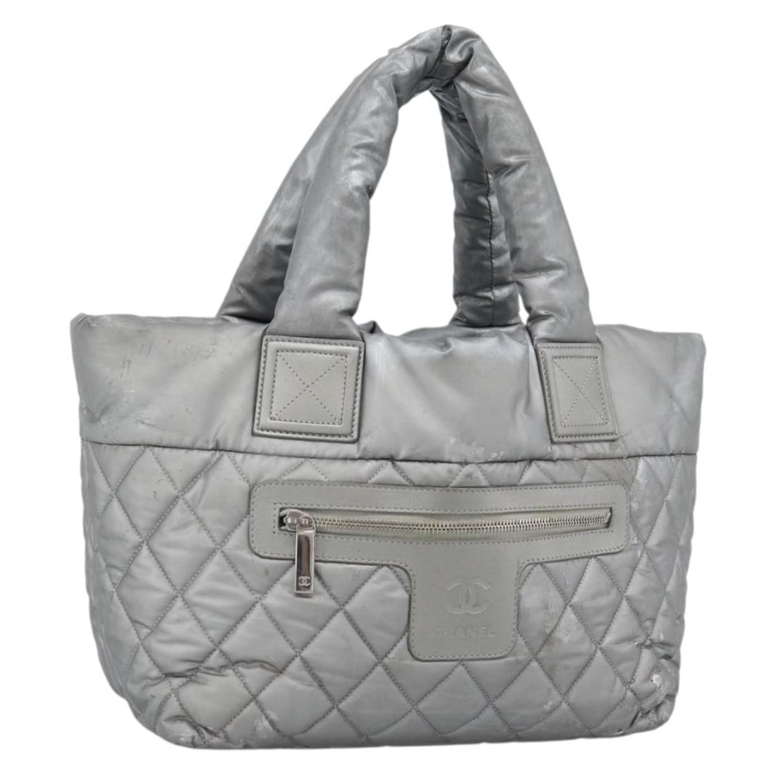 CHANEL Cococoon Silver Coated Canvas Womens Tote Bag Italy: CHANEL Cococoon Silver Coated Canvas Womens Tote Bag Italy CHANEL Cococoon Tote Bag in coated canvas with a silver exterior. This women's tote is made in Italy and measures approximately 11.0 x 8.7 x 