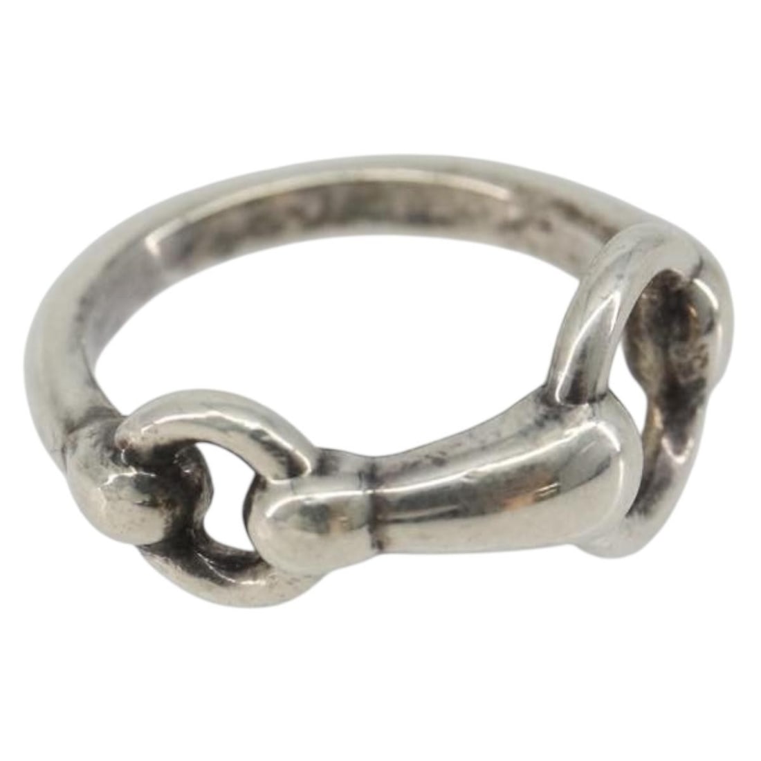 Hermes Horsebit Ag925 Silver Ring Size 9.5 Japan: Hermes Horsebit Ag925 Silver Ring Size 9.5 Japan Hermes Horsebit ring in silver, crafted in Ag925 silver and made in France. The ring is size #9.5 (JP size) with an inner diameter of approximately 15.