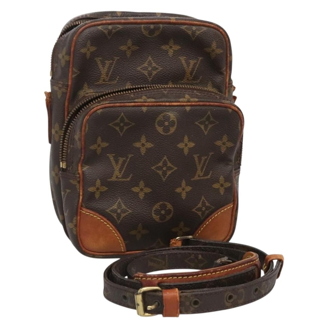 Louis Vuitton Monogram Amazon Shoulder Bag M45236 Authentic France: Louis Vuitton Monogram Amazon Shoulder Bag M45236 Authentic France This authentic Louis Vuitton Monogram Amazon Shoulder Bag is a stylish and practical accessory for any wardrobe. Crafted in France fr