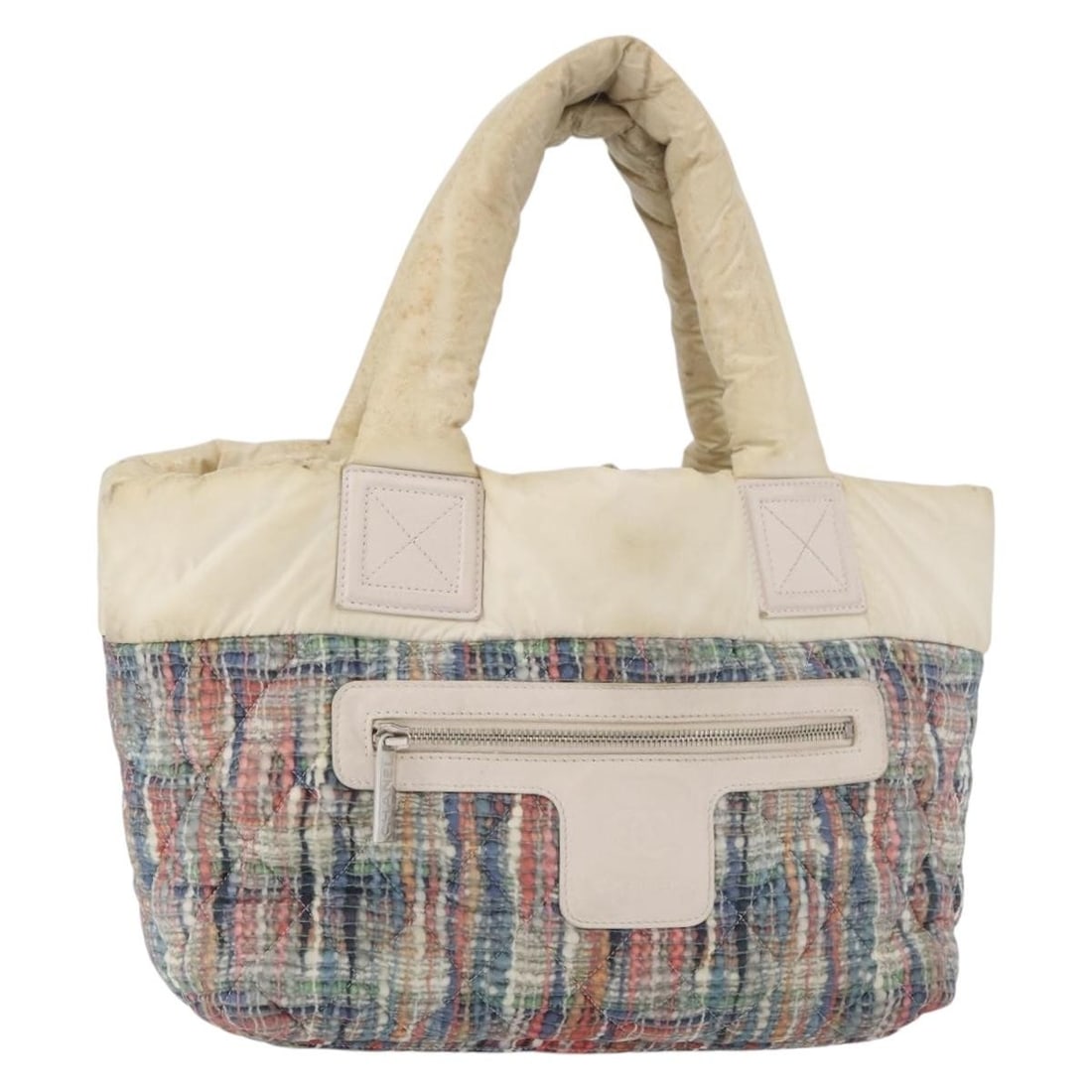 CHANEL Cococoon beige silver nylon handbag auth: CHANEL Cococoon beige silver nylon handbag auth This CHANEL Cococoon handbag features a beige and silver nylon exterior with silver-tone CC logo detailing. Designed for women, it offers a spacious int