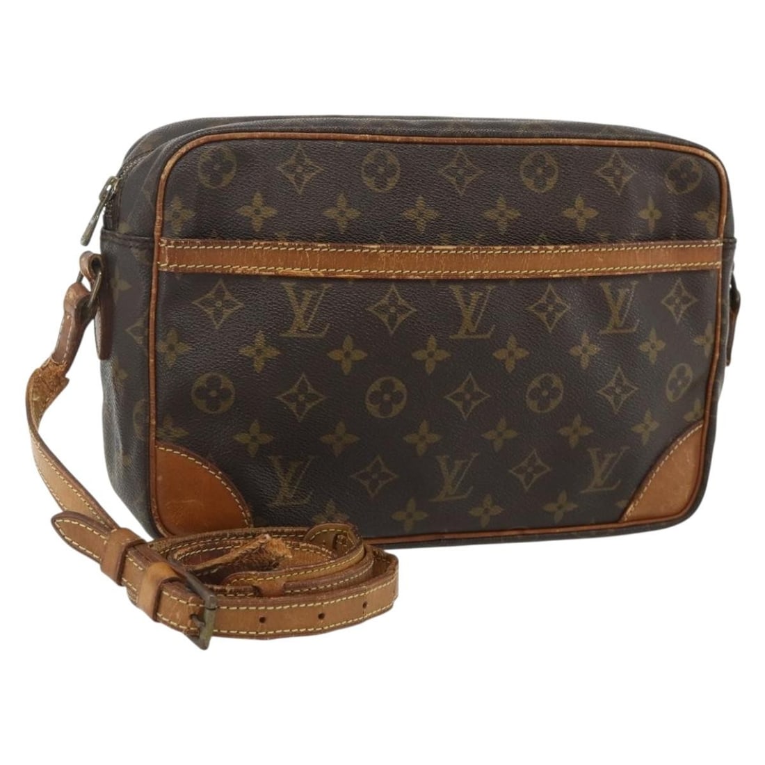 Louis Vuitton M51274 Trocadero 27 Monogram Canvas Shoulder Bag: Louis Vuitton M51274 Trocadero 27 Monogram Canvas Shoulder Bag Louis Vuitton Monogram Trocadero 27 shoulder bag in monogram canvas, made in France. This women's bag is offered without the original box
