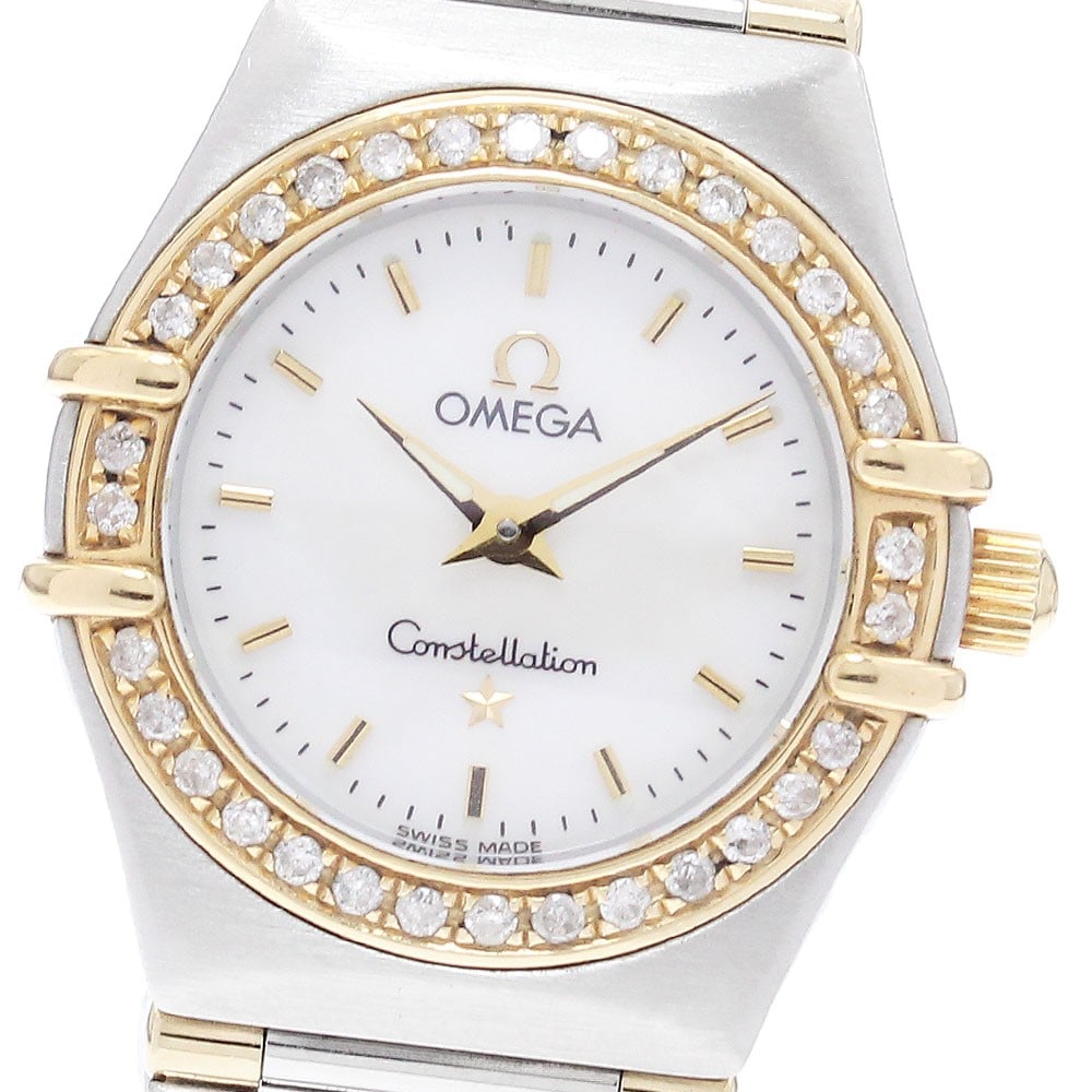 OMEGA Constellation Mini 1367.70 Ladies Quartz Wristwatch: OMEGA Constellation Mini 1367.70 Ladies Quartz Wristwatch OMEGA Constellation Mini Quartz ladies wristwatch, reference 1367.70, made in Switzerland. This pre-owned watch features a white mother-of-pea