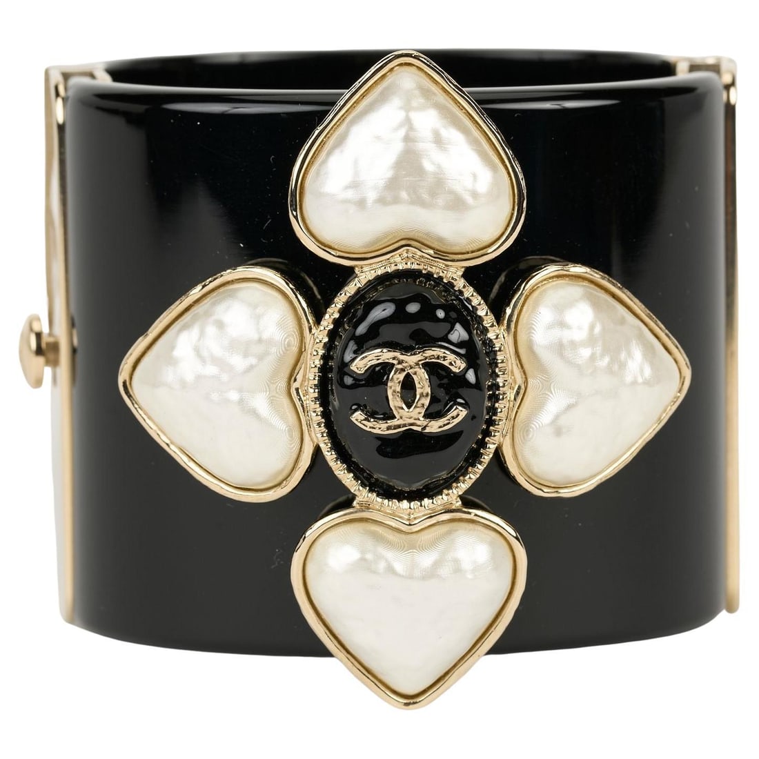 Chanel Cruise 2022 CC cuff bracelet with resin pearl enamel (1 of 8)