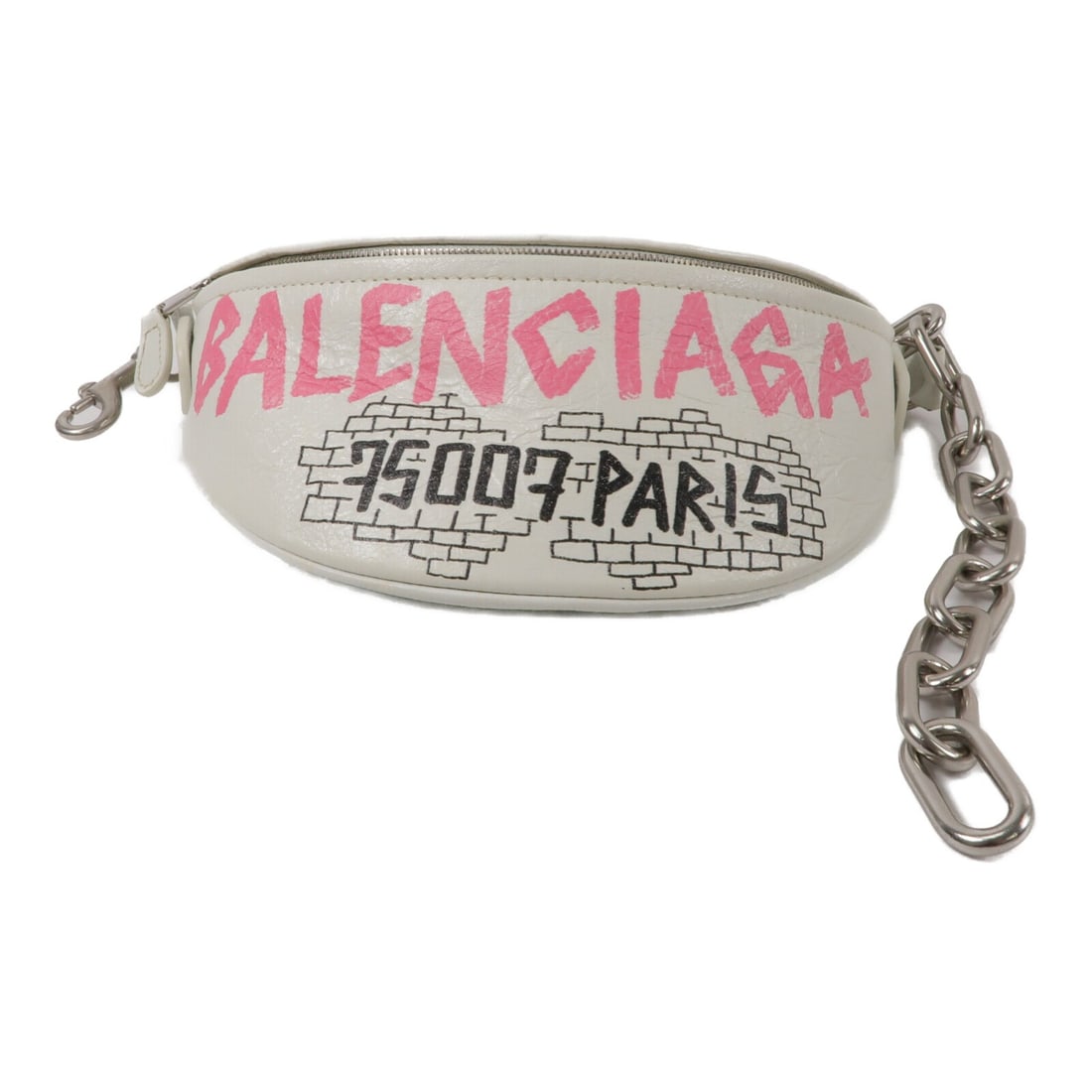 Balenciaga 565510 Souvenir Graffiti belt bag white calfskin: Balenciaga 565510 Souvenir Graffiti belt bag white calfskin A Balenciaga Souvenir Graffiti Belt Waist Bag in white calfskin leather, model 565510. It features a belt bag design with one interior open 