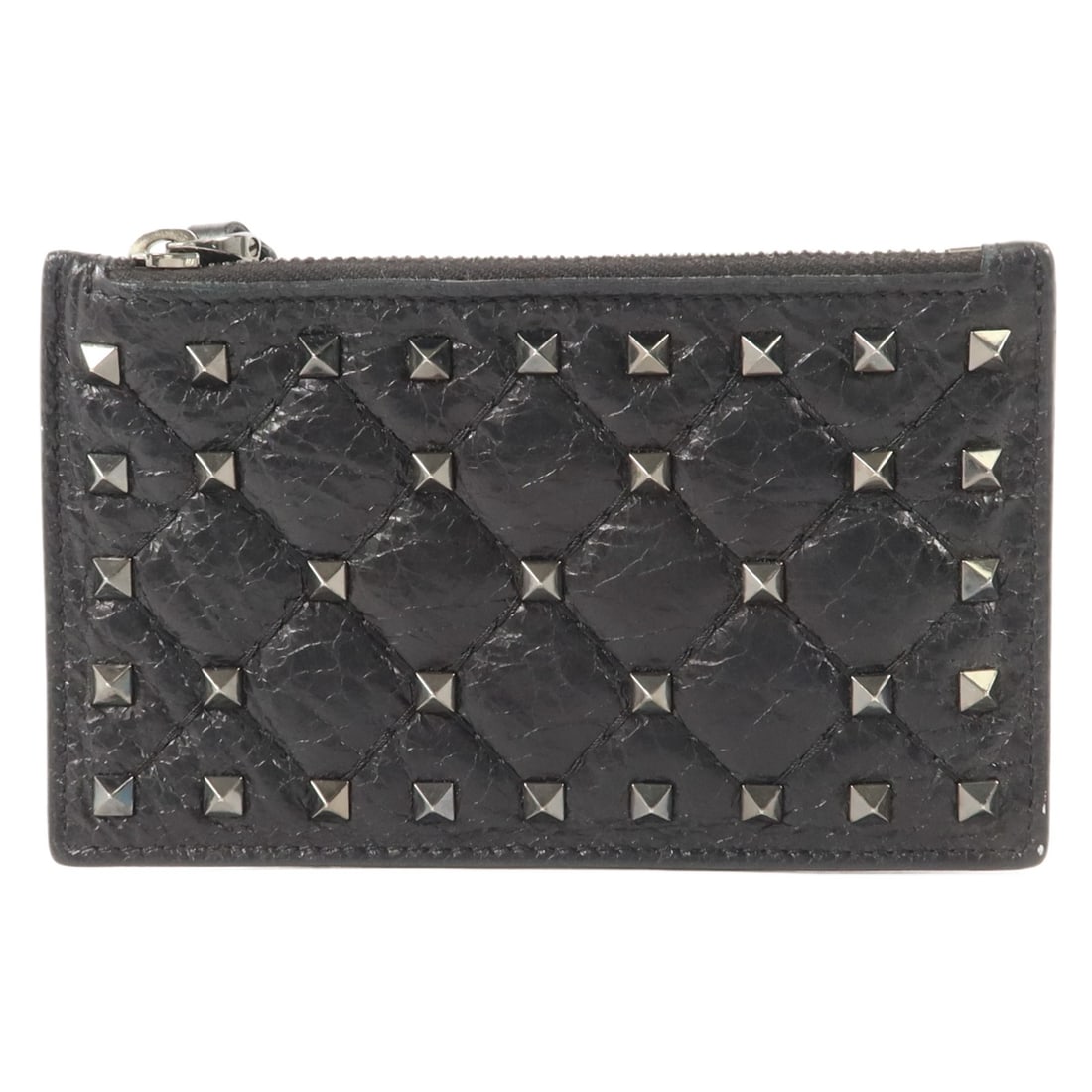 Valentino Rockstud Spike Calfskin Card Case Black SHW: Valentino Rockstud Spike Calfskin Card Case Black SHW A Valentino card case in black calfskin (cowhide) leather with a Rockstud Spike design and SHW finish. It is a unisex regular-size style made in I