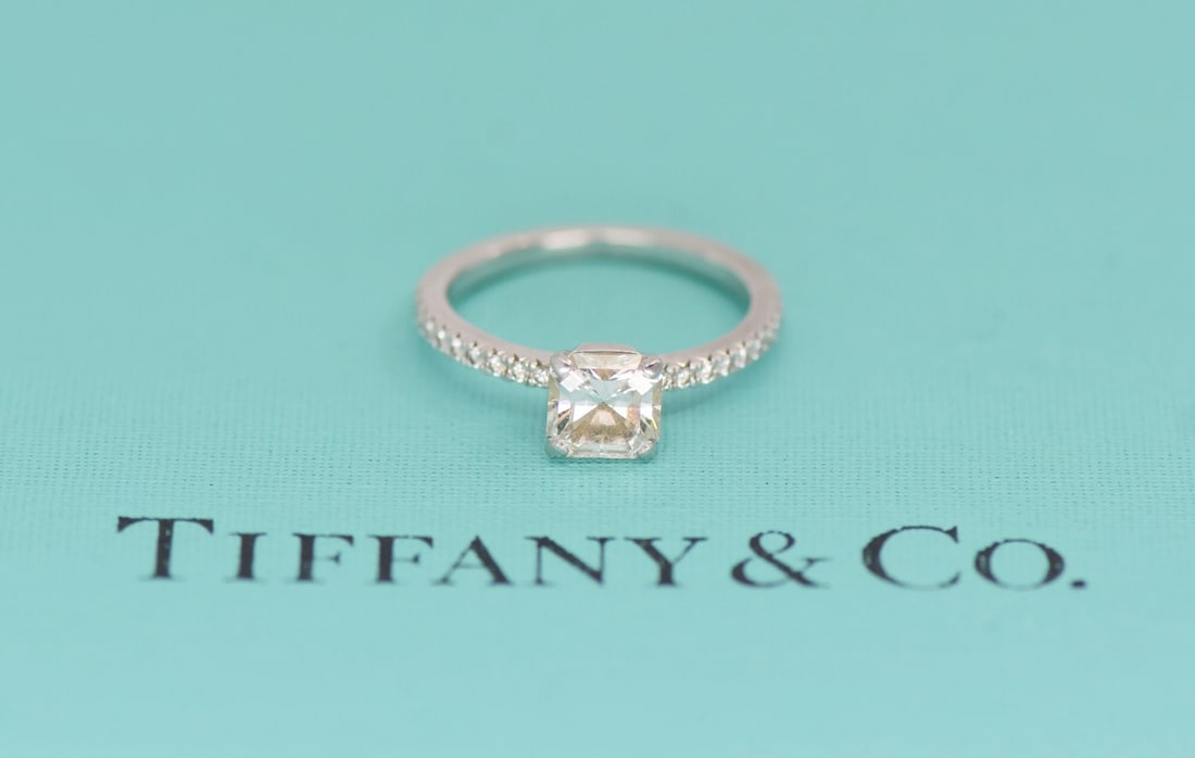 Tiffany True Platinum Diamond Engagement Ring Size 5 (1 of 4)