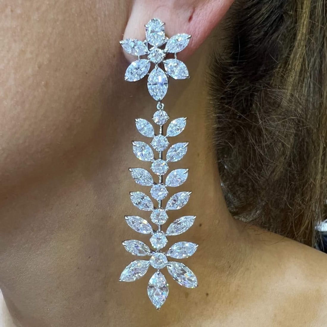Sophia D Platinum 28.94 Ct Diamond Chandelier Earrings 3 Inches (1 of 2)