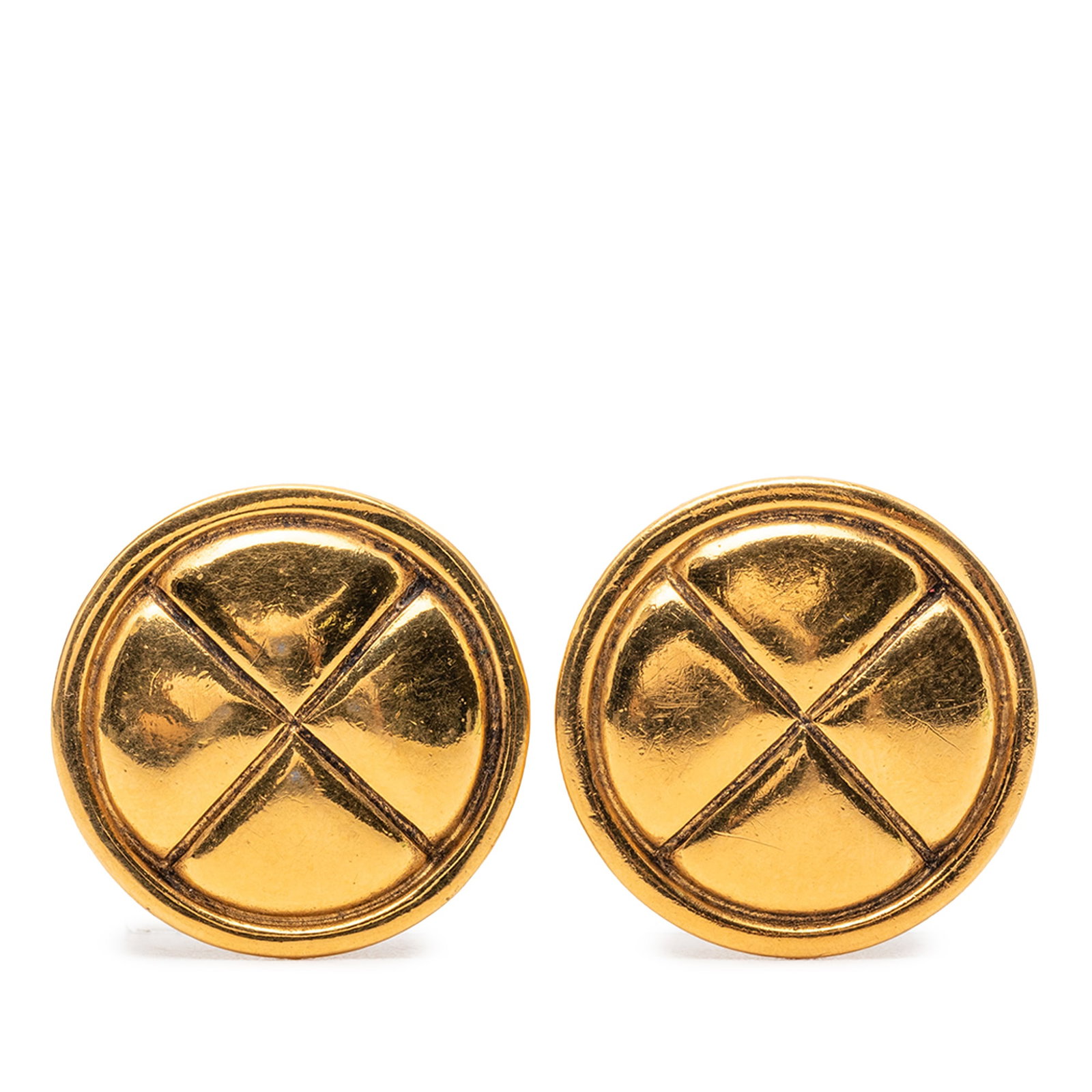 Chanel Quilted Gold Tone Metal Clip Earrings Round Shape: Chanel Quilted Gold Tone Metal Clip Earrings Round Shape These Chanel earrings feature a gold tone metal body with a quilted round design and secure clip-on closures. Made in France, they are categori