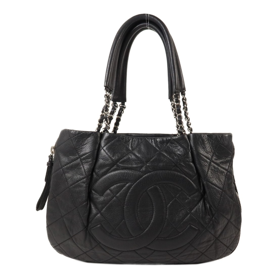CHANEL CC Calfskin Chain Shoulder Bag SHW Black: CHANEL CC Calfskin Chain Shoulder Bag SHW Black A CHANEL CC SHW chain shoulder bag crafted from calfskin leather. The bag is described as blackxblack and features a chain shoulder strap. Interior and 