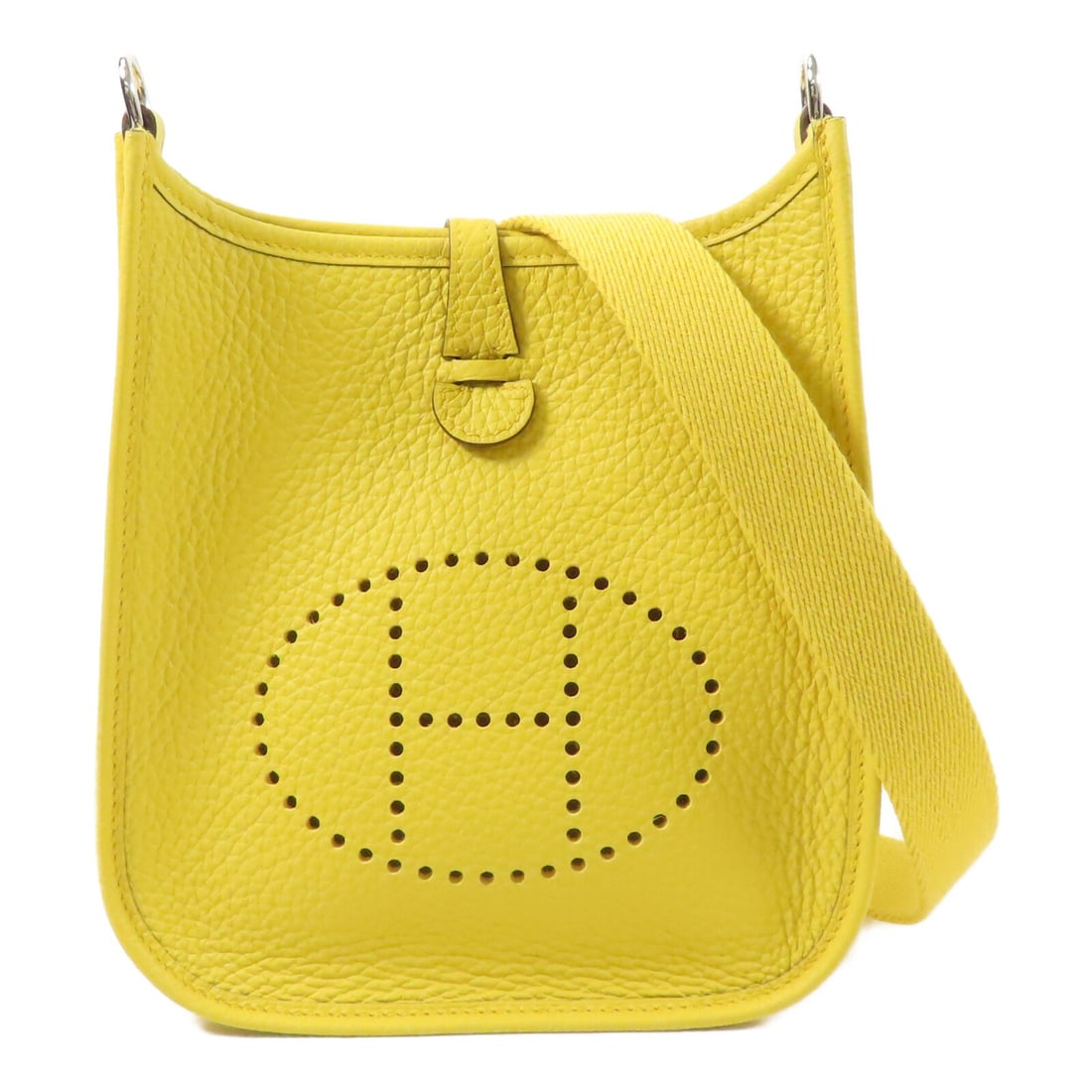 HERMES Evelyne TPM Shoulder Bag Clemence Leather Yellow PHW: HERMES Evelyne TPM Shoulder Bag Clemence Leather Yellow PHW Hermes Evelyne TPM shoulder bag in Taurillon Clemence and calfskin (cowhide), presented in Sun x Yellow x Sun. It is a women's regular-size 