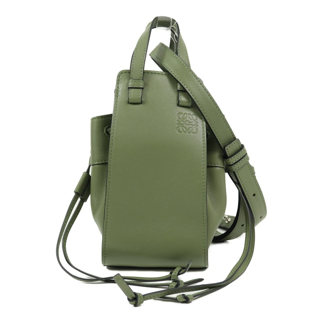 LOEWE Hammock Mini Calfskin 2way Shoulder Bag Green SHW: LOEWE Hammock Mini Calfskin 2way Shoulder Bag Green SHW LOEWE Hammock Mini 2way shoulder bag in green calfskin (cowhide) leather. This women's regular-size bag is designed for shoulder use and comes w