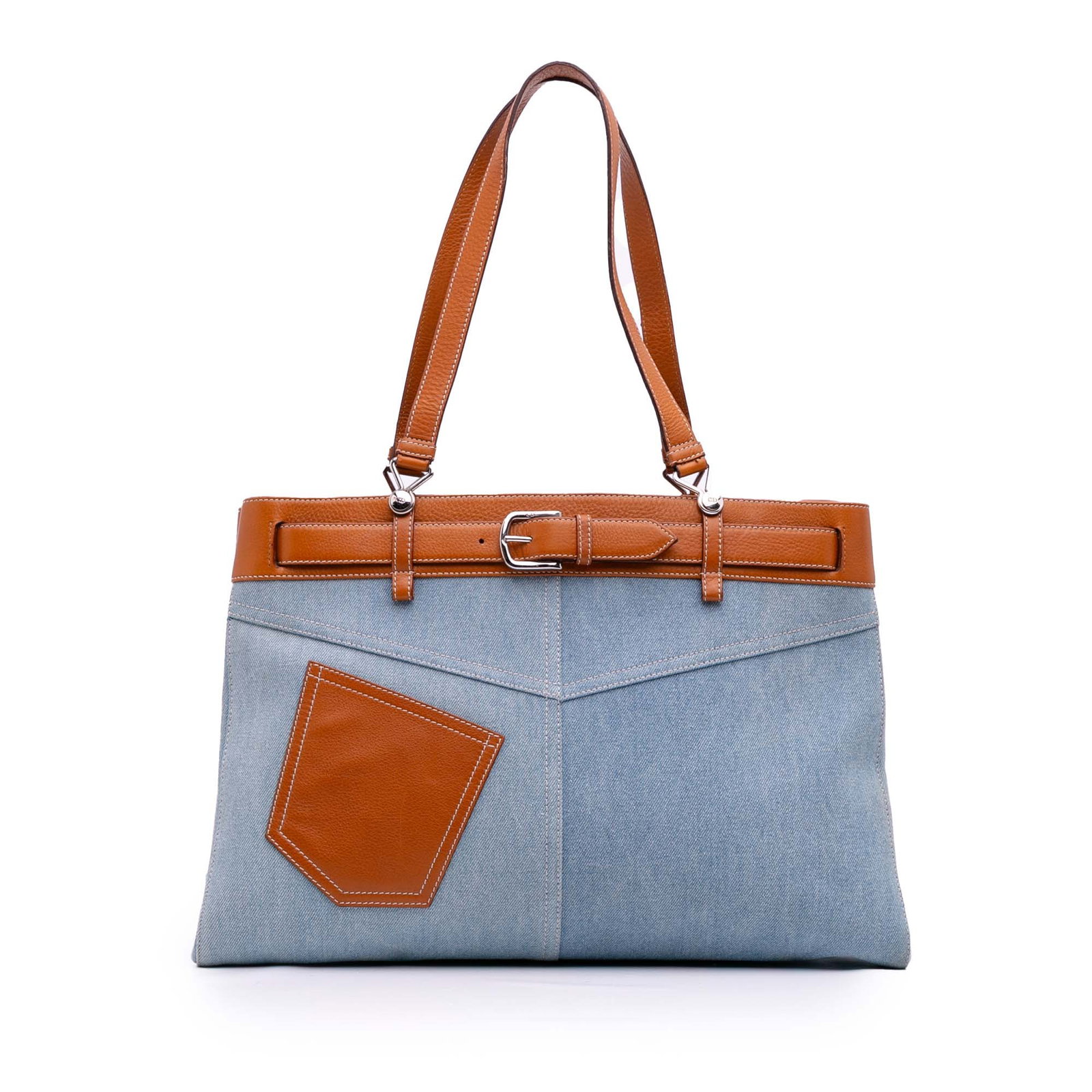 Dior blue denim tote with leather straps and pockets: Dior blue denim tote with leather straps and pockets This Dior Denim Jeans Pocket Tote showcases a distinctive denim body with belt and pocket accents, complemented by flat leather straps. The design 