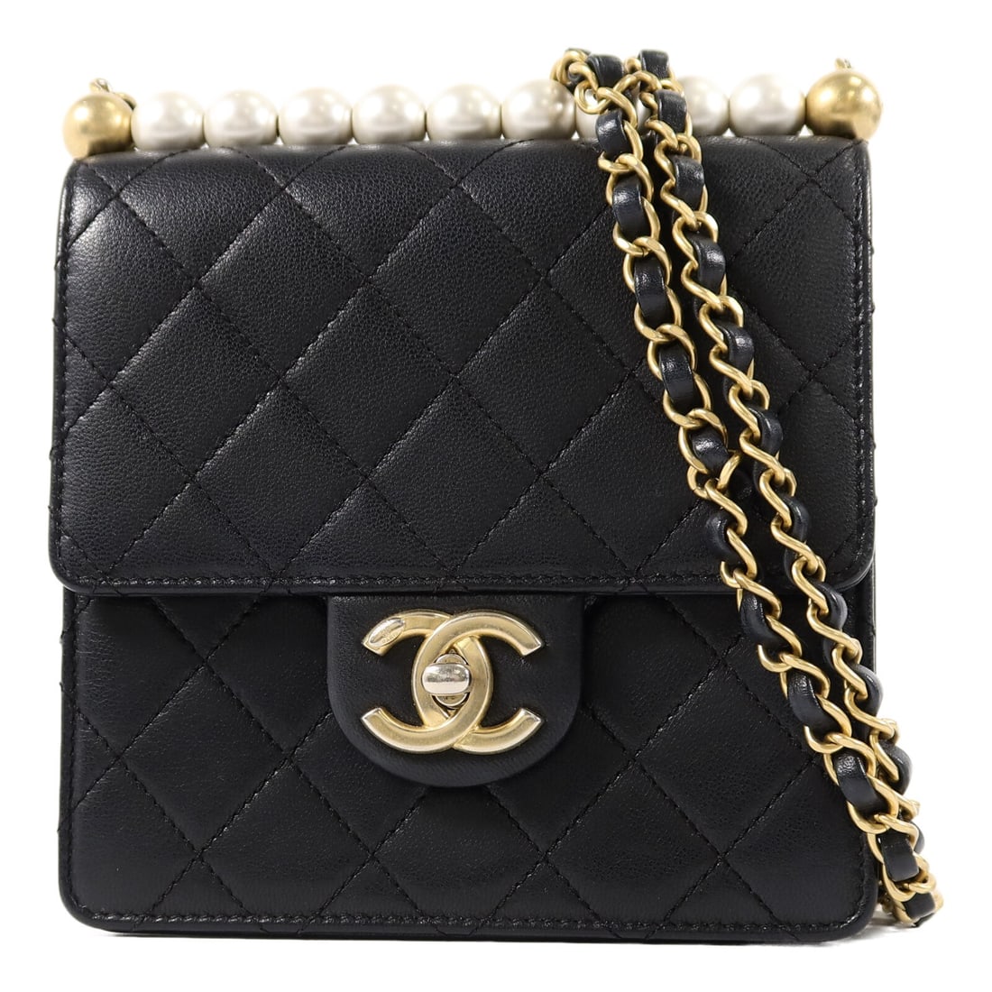 CHANEL AS0584 Matelasse Shoulder Bag Black Calfskin Pearl Chain CC GHW (1 of 18)