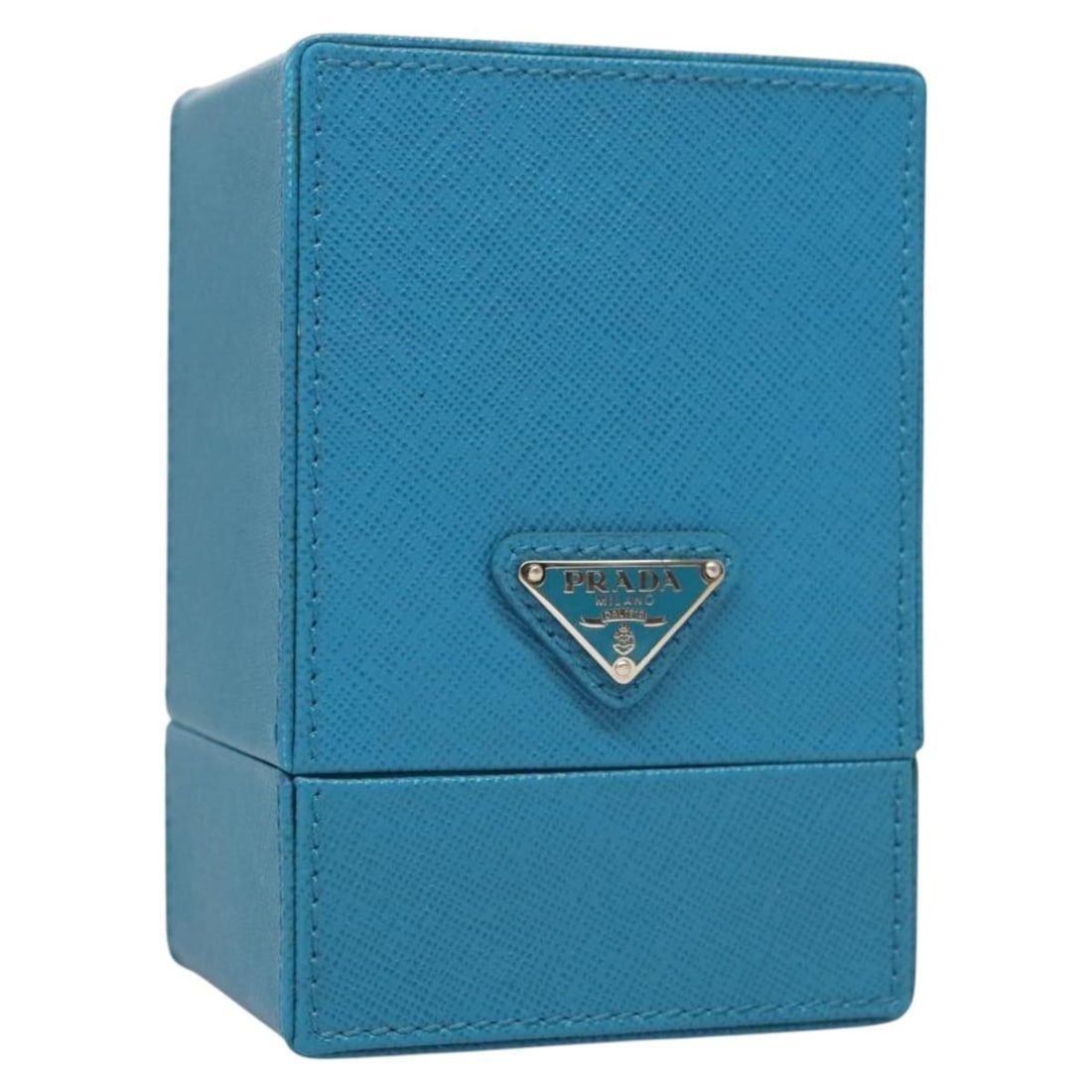 Blue Leather Cosmetic Pouch PRADA Womens Made in Italy: Blue Leather Cosmetic Pouch PRADA Womens Made in Italy A PRADA cosmetic pouch crafted from leather in blue. Made in Italy, this women's pouch has a compact silhouette with approximate dimensions of 7.