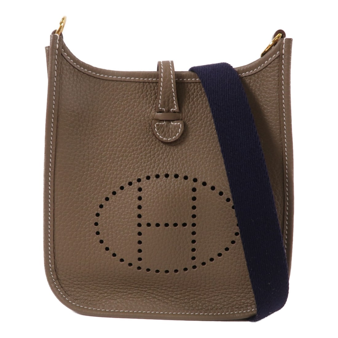 Hermes Evelyne TPM Taurillon Clemence Shoulder Bag Etoupe: Hermes Evelyne TPM Taurillon Clemence Shoulder Bag Etoupe Hermes Evelyne TPM shoulder bag in Etoupe, made in France. It is crafted from Taurillon Clemence leather and calfskin (cowhide) with a brown f