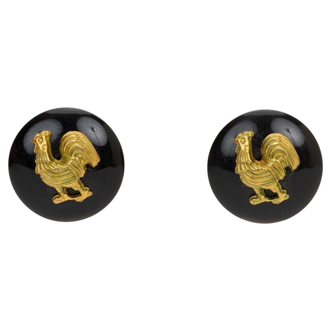 Chanel Autumn 94 Rooster Clip On Earrings Black Resin: Chanel Autumn 94 Rooster Clip On Earrings Black Resin Chanel Autumn 94 clip-on earrings featuring a gold rooster motif set against a round black resin background. These earrings come with a velvet pou