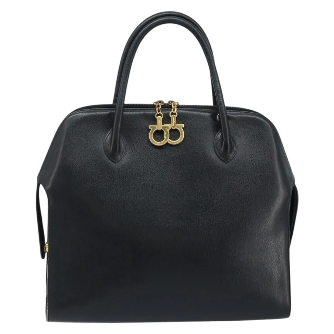Salvatore Ferragamo Gancini black leather handbag 33cm: Salvatore Ferragamo Gancini black leather handbag 33cm Salvatore Ferragamo Gancini leather bag in black. This women's bag is made in Italy and shows fair vintage condition with honest wear, including 