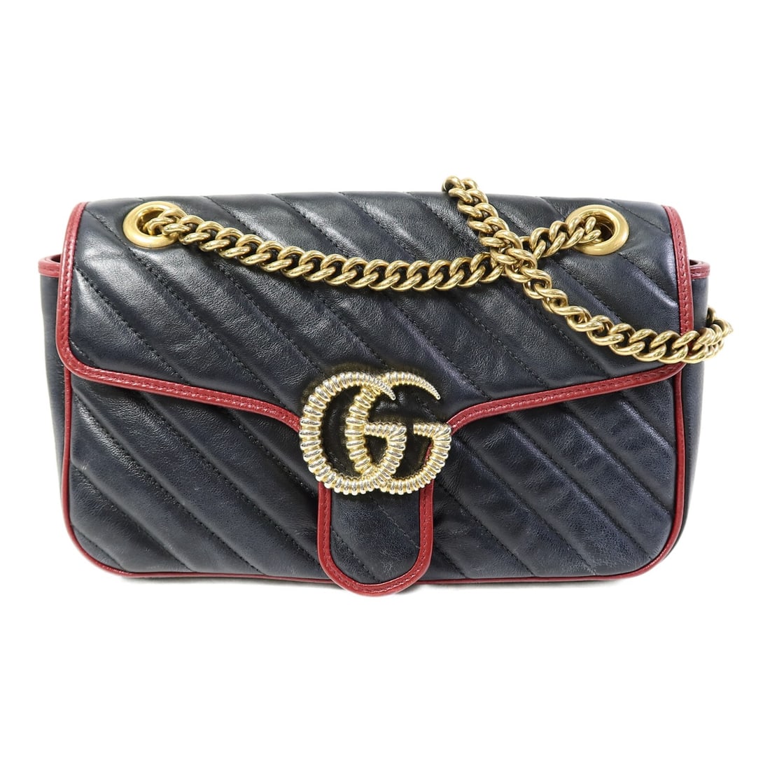GUCCI Marmont 443497 black calfskin shoulder bag with chain strap: GUCCI Marmont 443497 black calfskin shoulder bag with chain strap Gucci GG Marmont Chain Shoulder Bag, model 443497, in black calfskin (cowhide) leather with GHW. This women's shoulder bag is made in 