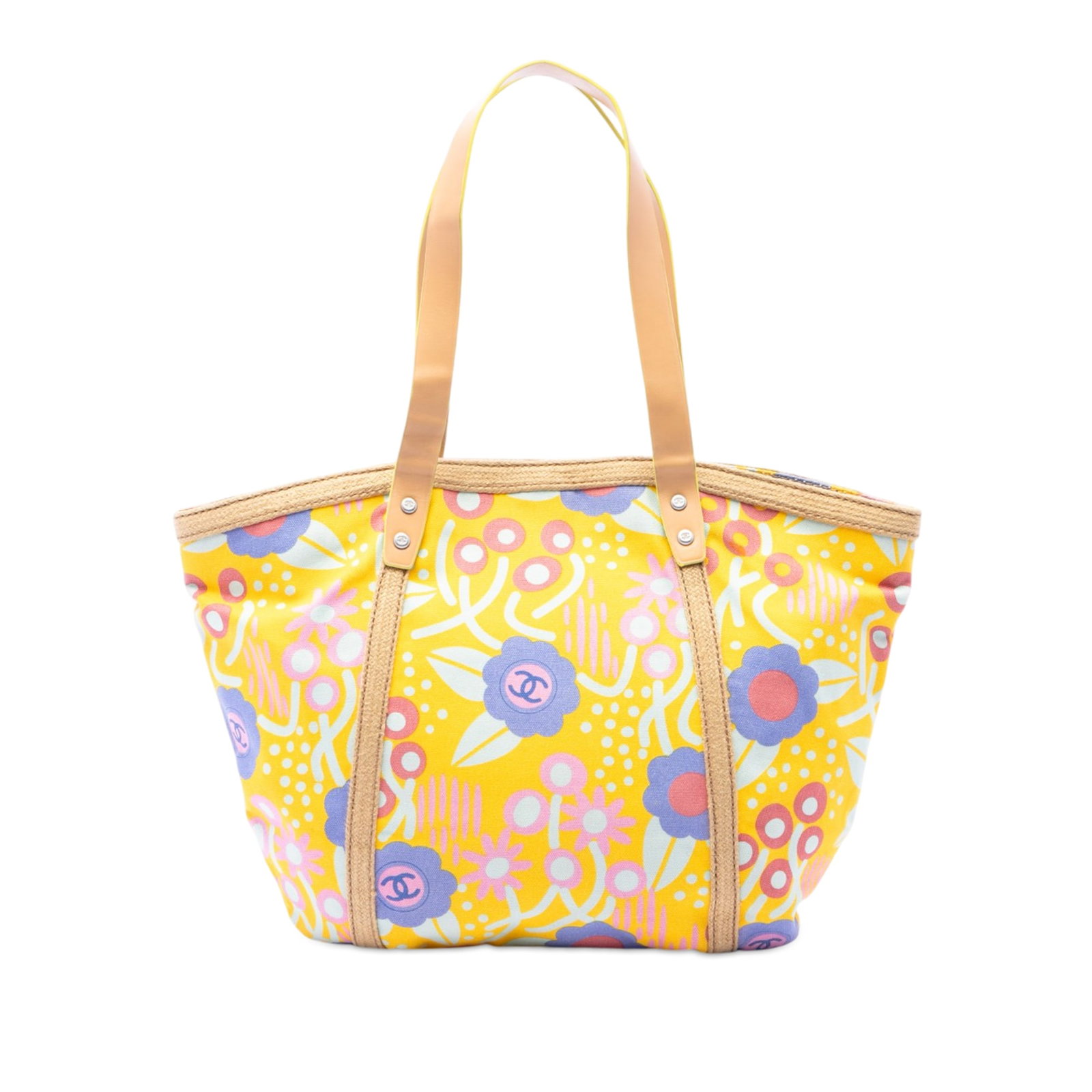 Chanel CC High Summer Flower Canvas Tote Bag Yellow: Chanel CC High Summer Flower Canvas Tote Bag Yellow Chanel CC Canvas High Summer Flower Tote in yellow, made in Italy. This tote bag features a printed canvas body with braided rope trim, flat leather