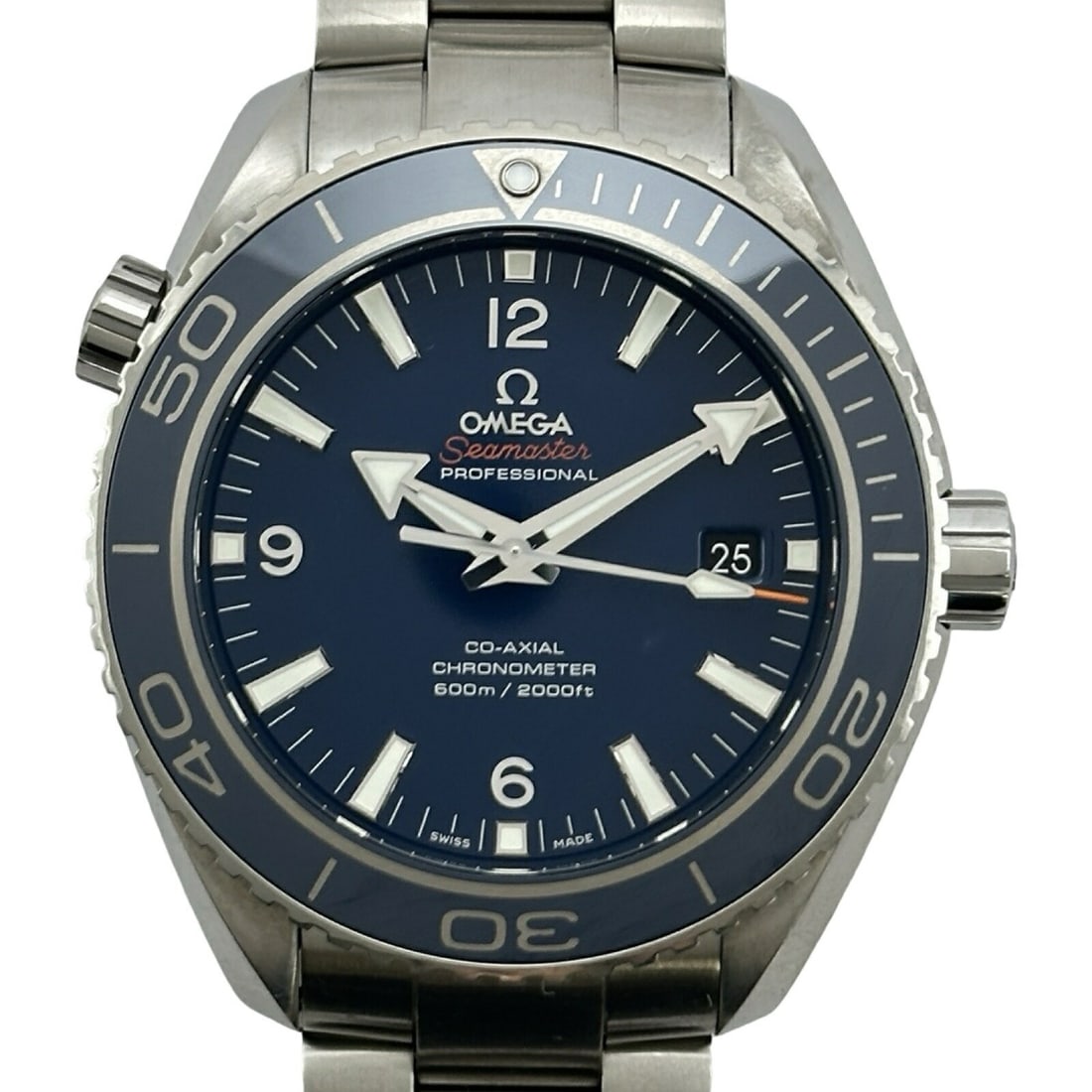 OMEGA 232.90.46.21.03.001 titanium wristwatch Seamaster Planet Ocean 600M: OMEGA 232.90.46.21.03.001 titanium wristwatch Seamaster Planet Ocean 600M Pre-owned OMEGA Seamaster Planet Ocean 600M Co-Axial Chronometer Liquidmetal men's wristwatch with a blue dial and titanium co