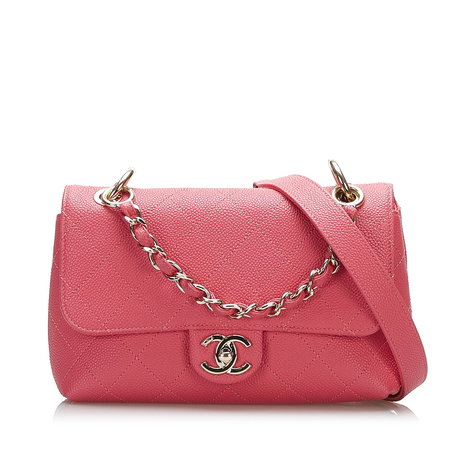 Chanel Caviar City Walk Pink Leather Satchel with Dust Bag: Chanel Caviar City Walk Pink Leather Satchel with Dust Bag Introducing the Chanel Caviar City Walk, an exquisite satchel crafted from quilted caviar leather. This stylish bag features a leather woven 
