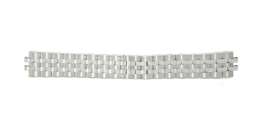 Authentic Zenith Stainless Steel 22mm Watch Bracelet: Authentic Zenith Stainless Steel 22mm Watch Bracelet Enhance your timepiece with this authentic Zenith Stainless Steel Bracelet. Designed for wristwatches, this bracelet features a durable stainless s