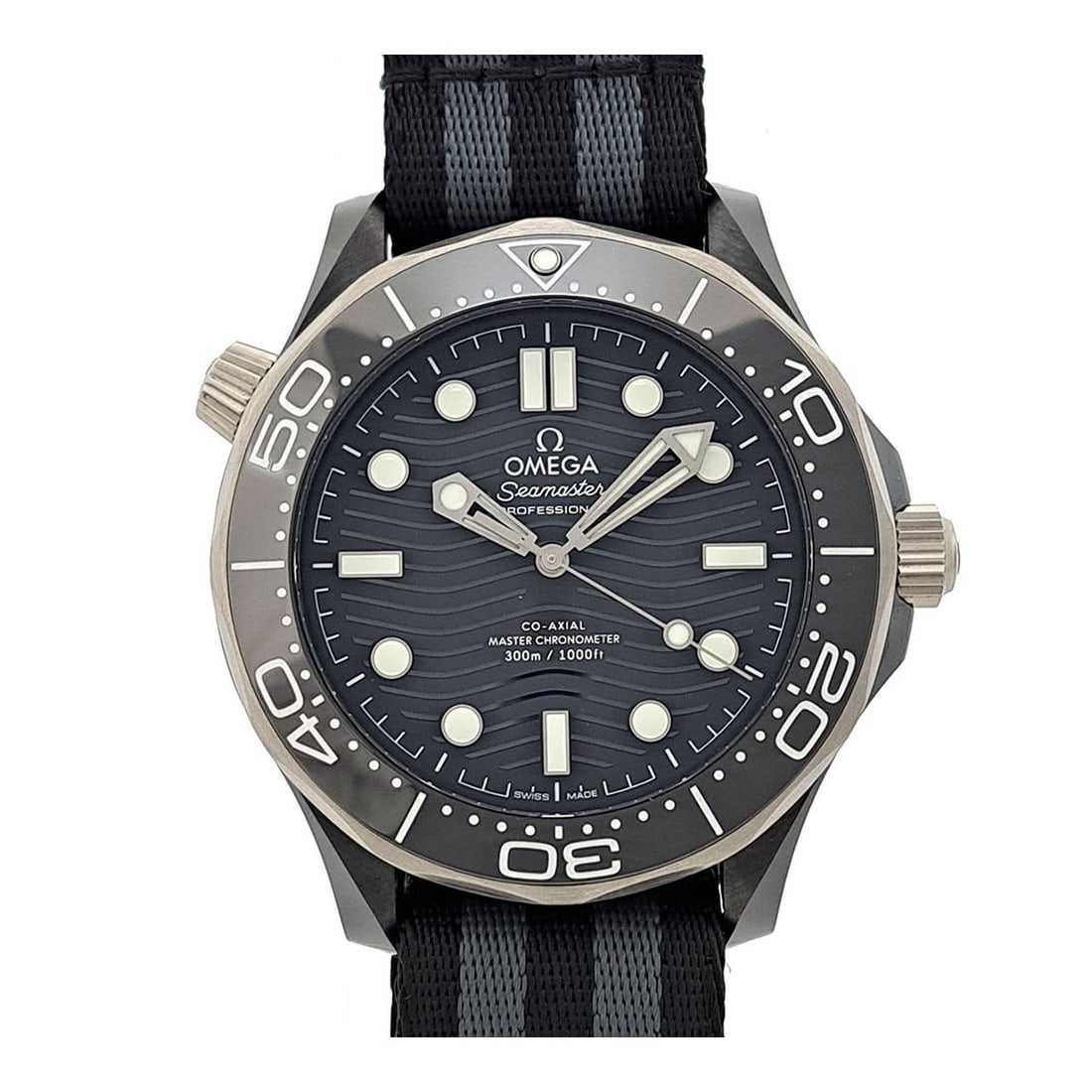 OMEGA 210.92.44.20.01.002 Seamaster 300M Diver mens ceramic watch (1 of 8)