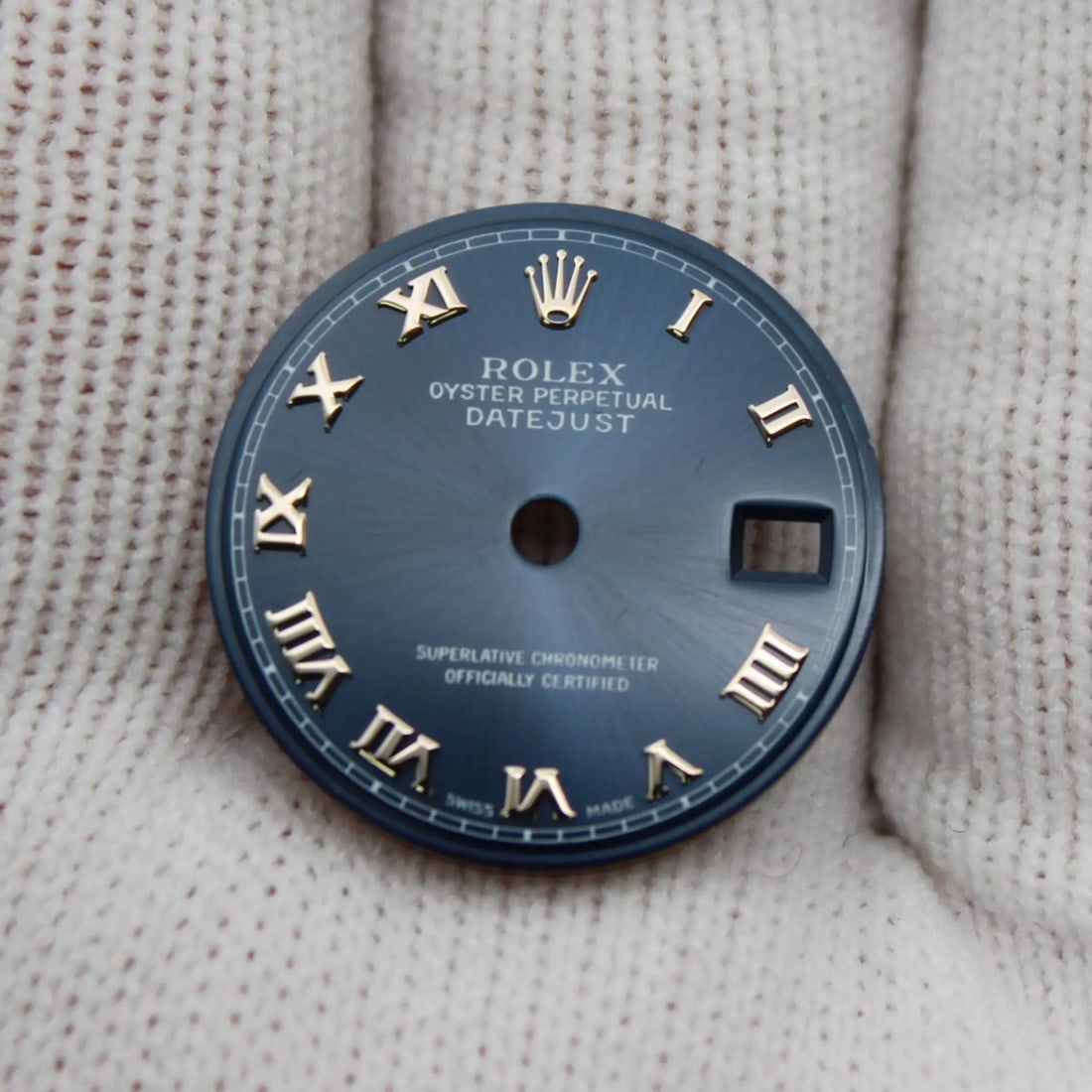 Rolex Datejust 26mm Blue Dial Roman Numerals Swiss Made 79174: Rolex Datejust 26mm Blue Dial Roman Numerals Swiss Made 79174 This exquisite Rolex Datejust watch features a 26mm blue dial adorned with Roman numerals, embodying the elegance and luxury that Rolex is
