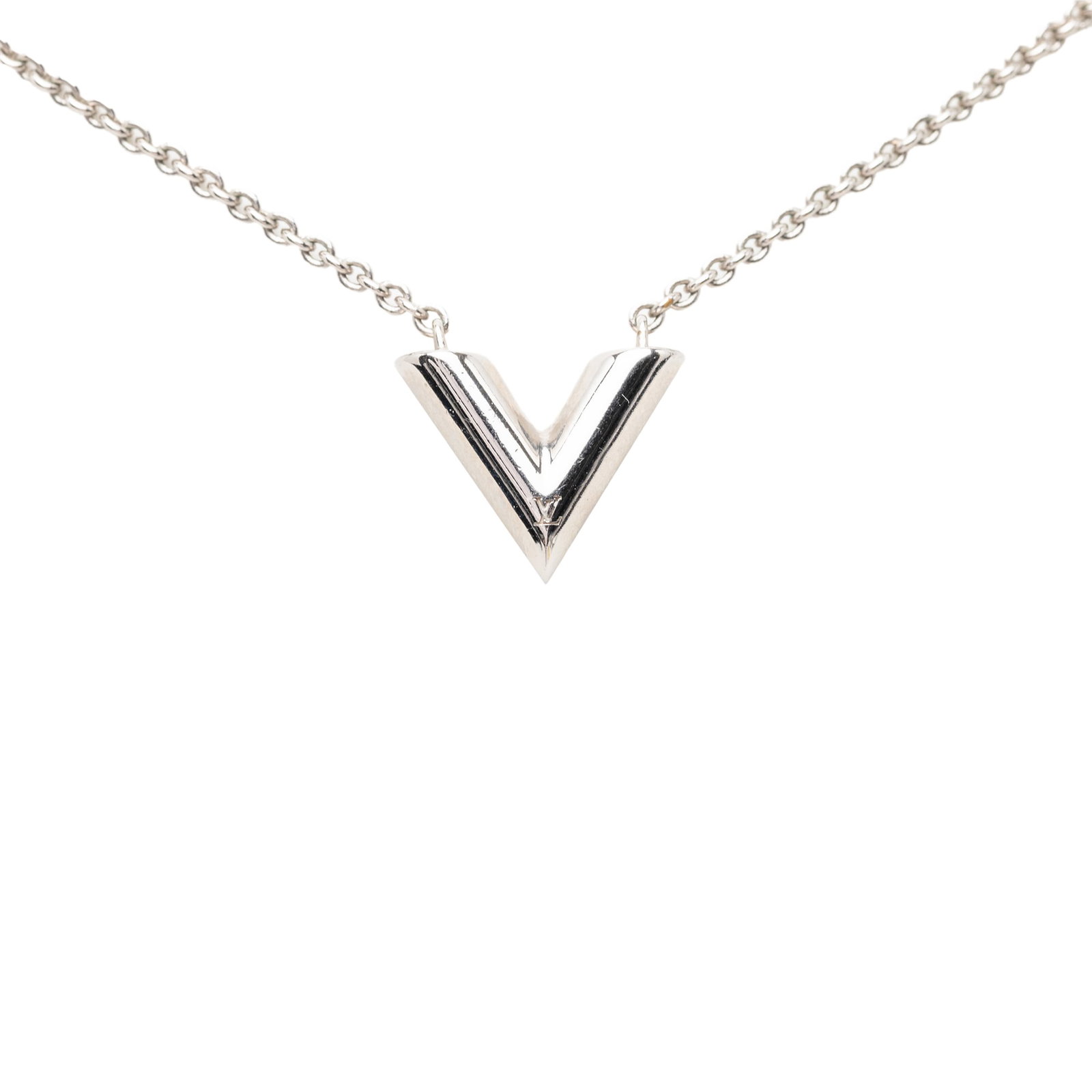 Louis Vuitton Essential V Supple Silver Tone Necklace: Louis Vuitton Essential V Supple Silver Tone Necklace Louis Vuitton Essential V Supple necklace in costume jewelry style, featuring a silver tone chain and V pendant with a lobster clasp closure. Made