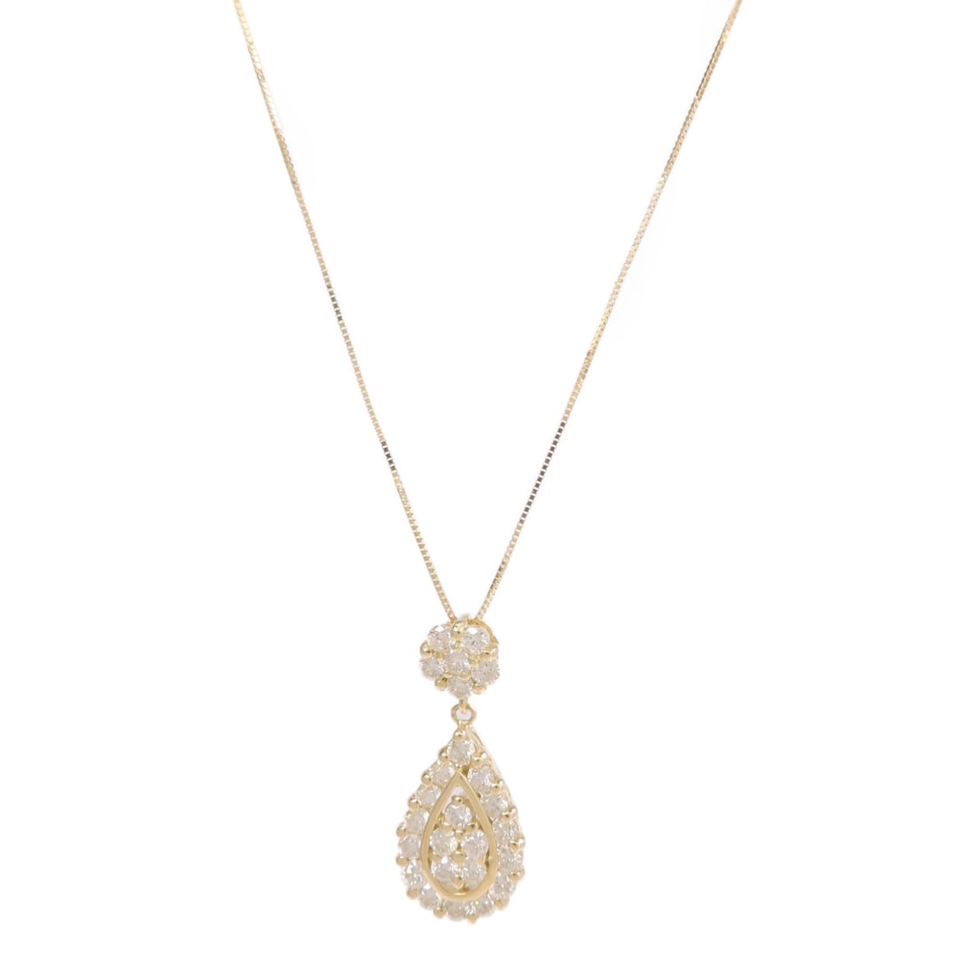 18K Yellow Gold Diamond Necklace for Women: 18K Yellow Gold Diamond Necklace for Women Diamond necklace in 18K yellow gold with a clear finish and diamond main stone. Designed for women, this necklace has a 40 cm (15.7") neck rotation and a mot
