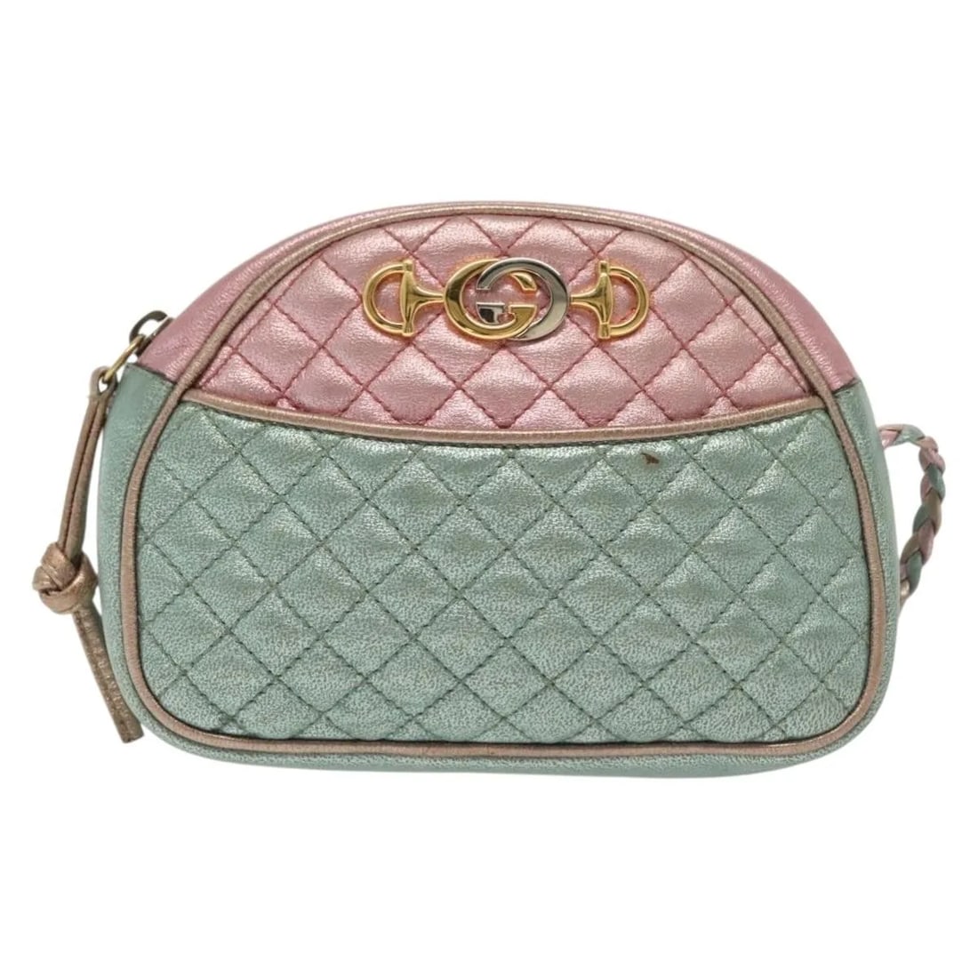 Gucci Trapuntata Camera shoulder bag in multicolour leather: Gucci Trapuntata Camera shoulder bag in multicolour leather This Gucci Trapuntata Camera Shoulder Bag features a multicolour quilted laminated leather exterior designed for women. It includes a should
