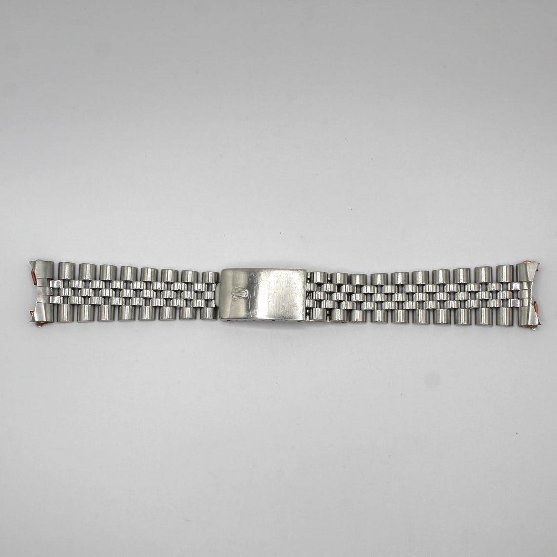 Rolex Jubilee 555 Steel Bracelet 20MM Silver 62510H: Rolex Jubilee 555 Steel Bracelet 20MM Silver 62510H Elevate your timepiece with this exquisite Rolex Jubilee 555 End Links Steel Bracelet, designed specifically for Rolex watches. Crafted from durable