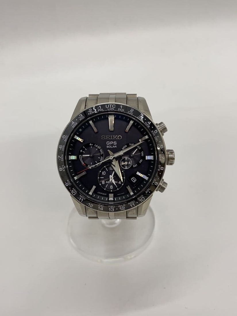 Seiko Astron titanium GPS solar men's wristwatch 5X53-0AB0: Seiko Astron titanium GPS solar men's wristwatch 5X53-0AB0 This SEIKO ASTRON GPS Solar men's wristwatch features a pure titanium case and band in a silver finish. Designed for durability and lightweig
