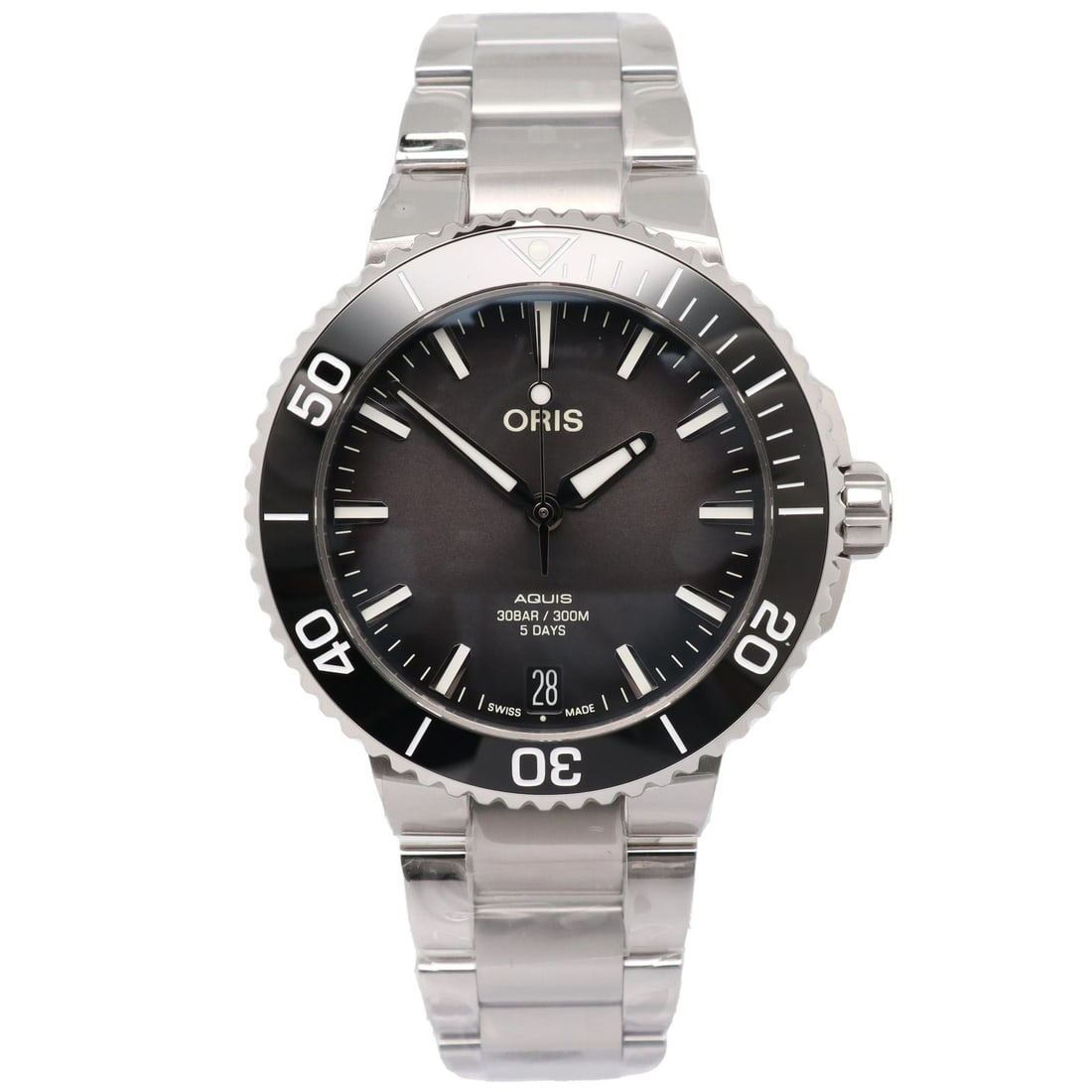 Oris Aquis Date 41.5mm Automatic Diver Steel Gray Watch: Oris Aquis Date 41.5mm Automatic Diver Steel Gray Watch This Oris Aquis Date wristwatch features a 41.5mm stainless steel case paired with a durable ceramic bezel in gray. Designed for men and styled 