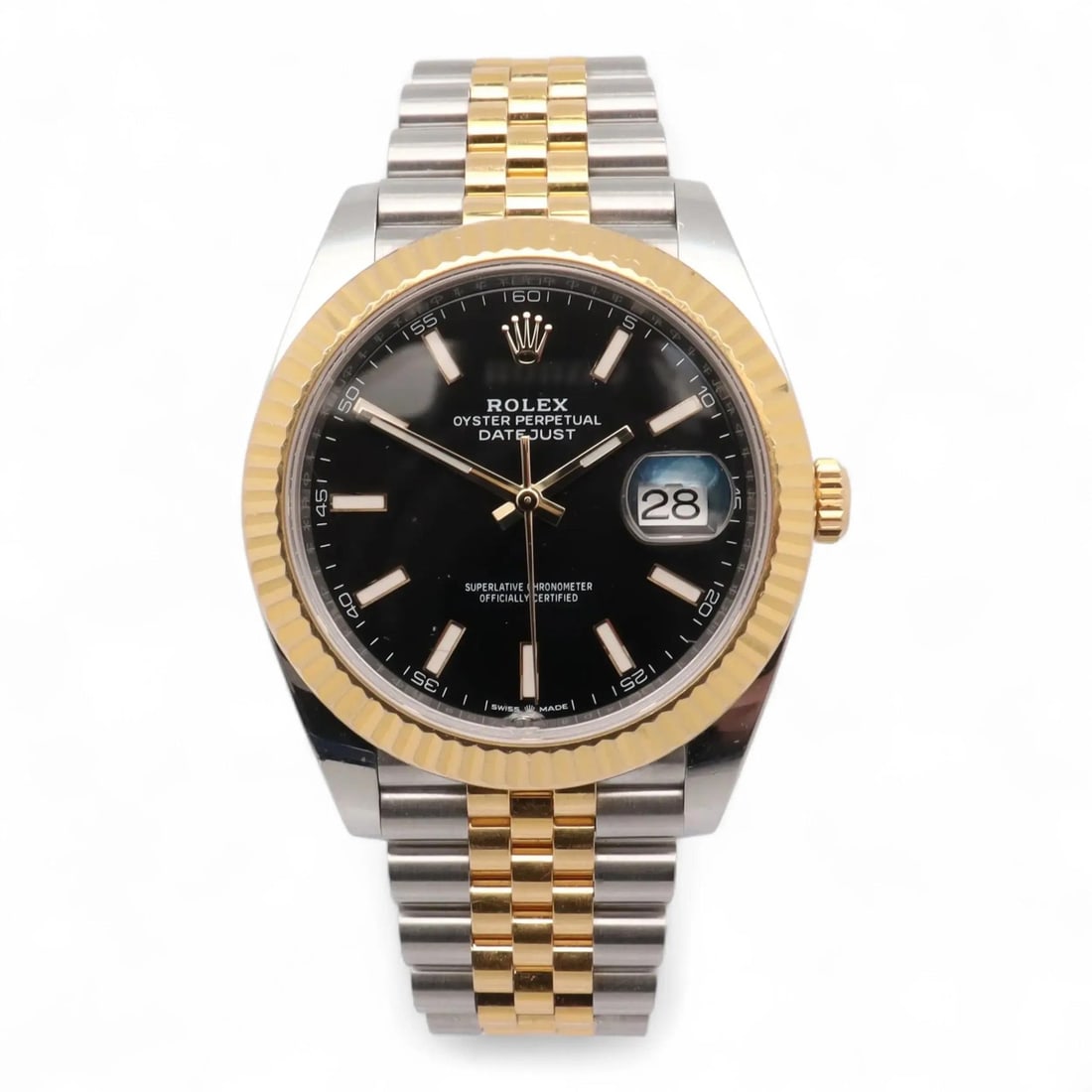 Rolex 41mm Black Dial Datejust Watch Model 126333 in Steel and Yellow Gold: Rolex 41mm Black Dial Datejust Watch Model 126333 in Steel and Yellow Gold This Rolex Datejust 41mm wristwatch features a sophisticated combination of 18K yellow gold and stainless steel. Designed for