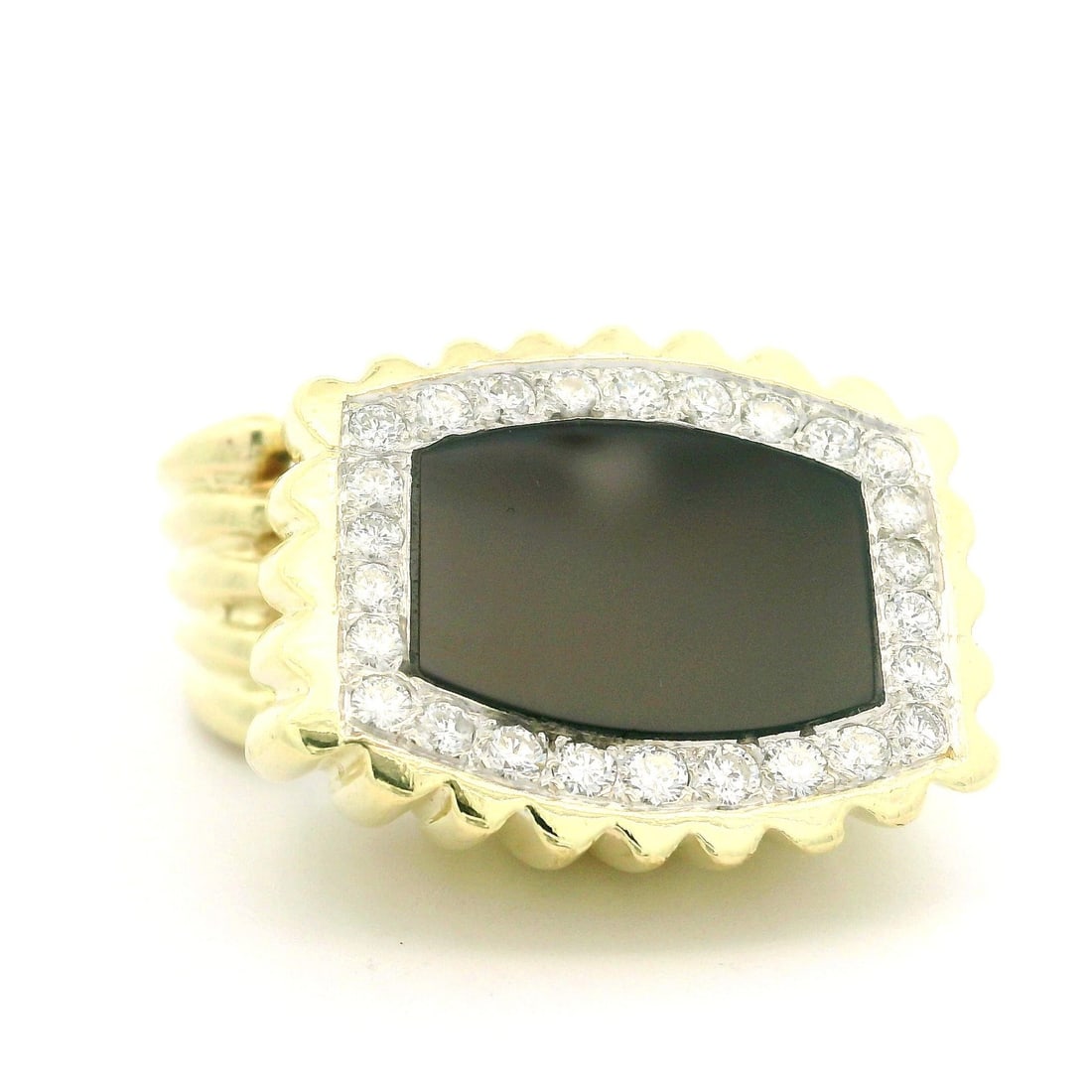 Unique Vintage 13k Yellow Gold Onyx Diamond Cocktail Ring 0.6ct: Unique Vintage 13k Yellow Gold Onyx Diamond Cocktail Ring 0.6ct This exquisite vintage cocktail ring features a unique grooved shape, crafted from 13k yellow gold with white gold accents. The centerpi