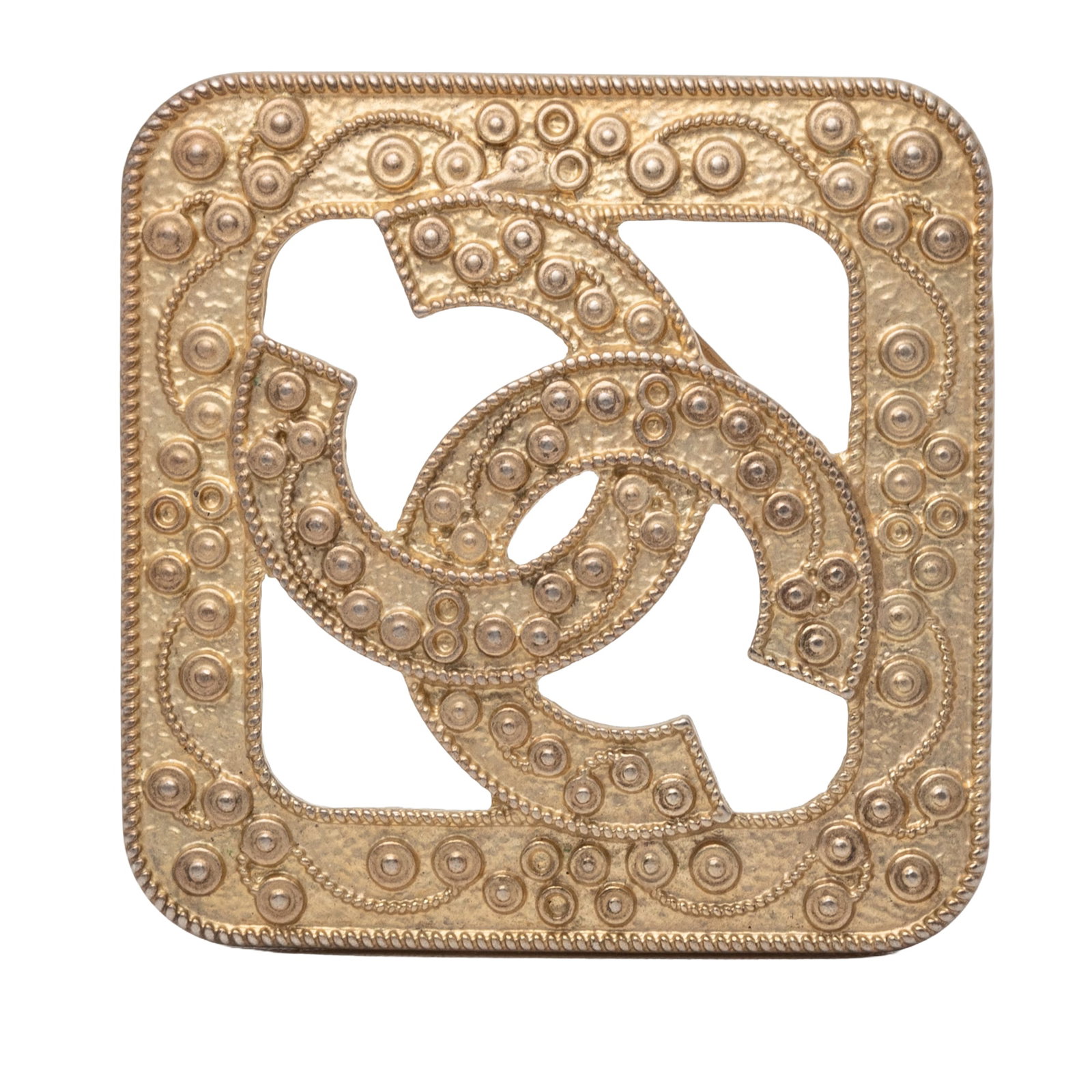 Chanel CC Rhombus Brooch Gold Plated Metal: Chanel CC Rhombus Brooch Gold Plated Metal Chanel CC Gold Plated Rhombus Brooch with a gold-plated metal body and back pin closure. It is a costume accessory made in Italy and finished in gold color. 