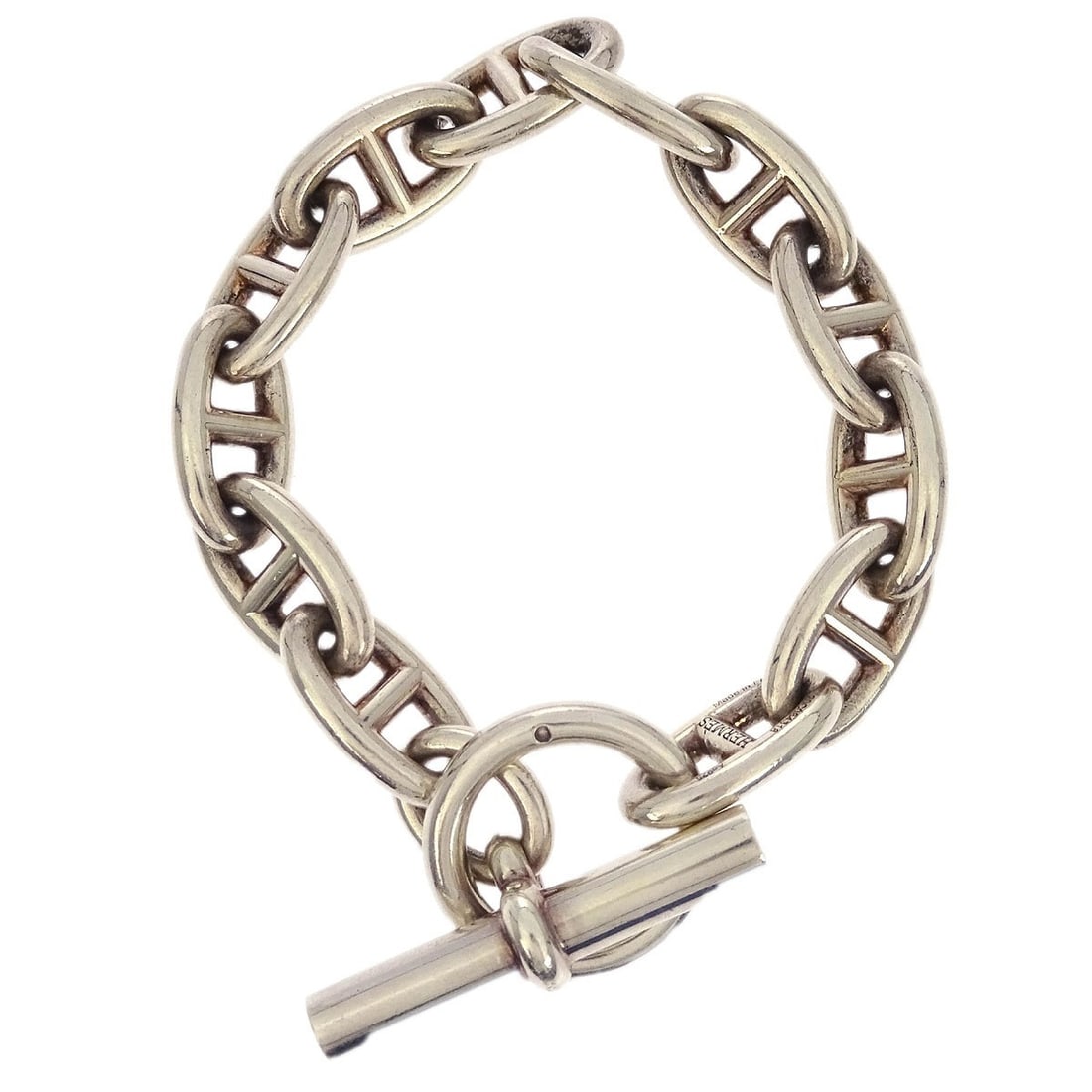 Hermes Chaine d'Ancre GM Ag925 Silver Chain Bracelet: Hermes Chaine d'Ancre GM Ag925 Silver Chain Bracelet Vintage Hermes Chaine d'Ancre GM bracelet crafted in Ag925 silver with a classic chain style. This bracelet is made in France and shows very good c