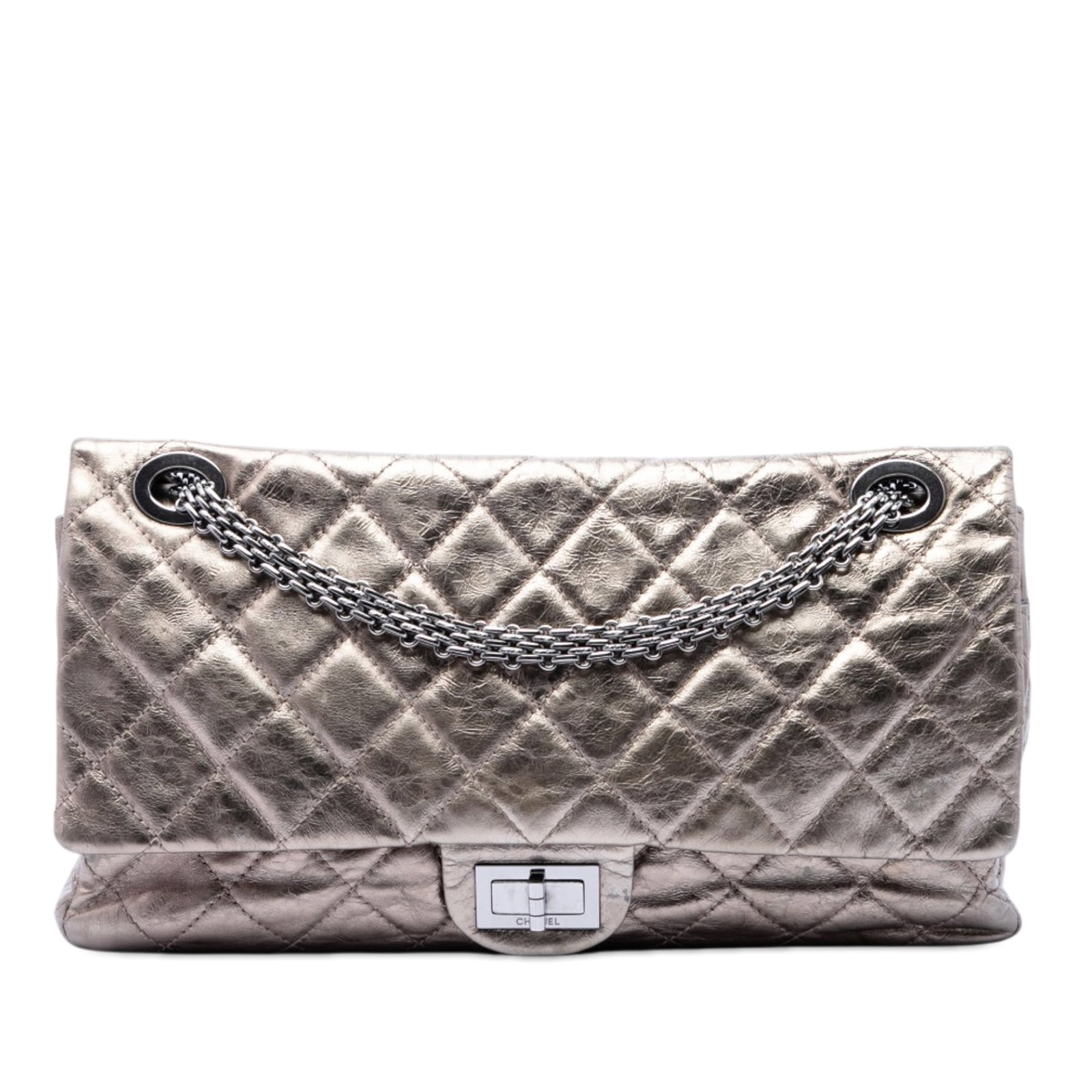 Chanel Reissue 2.55 Metallic Gold Leather Double Flap Shoulder Bag 227: Chanel Reissue 2.55 Metallic Gold Leather Double Flap Shoulder Bag 227 This Chanel Metallic Aged Calfskin Reissue 2.55 Double Flap 227 shoulder bag is crafted from aged calfskin leather in a gold tone