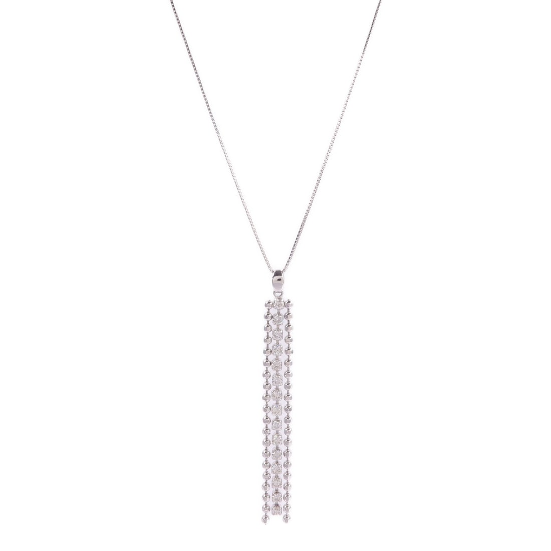18K White Gold 1.00ct Diamond Necklace Jewelry: 18K White Gold 1.00ct Diamond Necklace Jewelry Diamond necklace in 18K white gold with diamond accents. The piece features a clear color presentation, a neck rotation length of 44 cm, and a motif meas