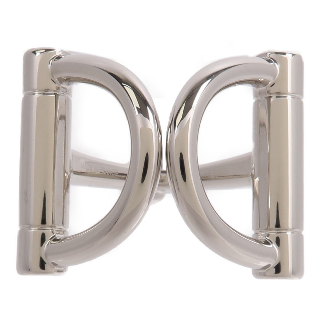 Hermes Double D metal scarf ring silver tone with storage bag: Hermes Double D metal scarf ring silver tone with storage bag Hermes Double D Scarf Ring in silver-tone metal. The item is described as being in AB Very Good condition and comes with storage bags. Spe