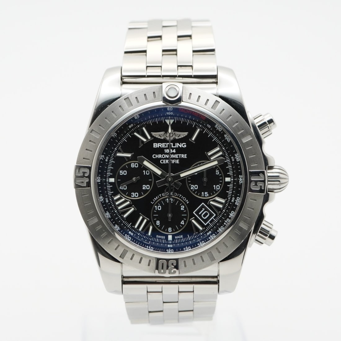 Breitling Chronomat AB0115 mens automatic stainless steel wristwatch (1 of 14)