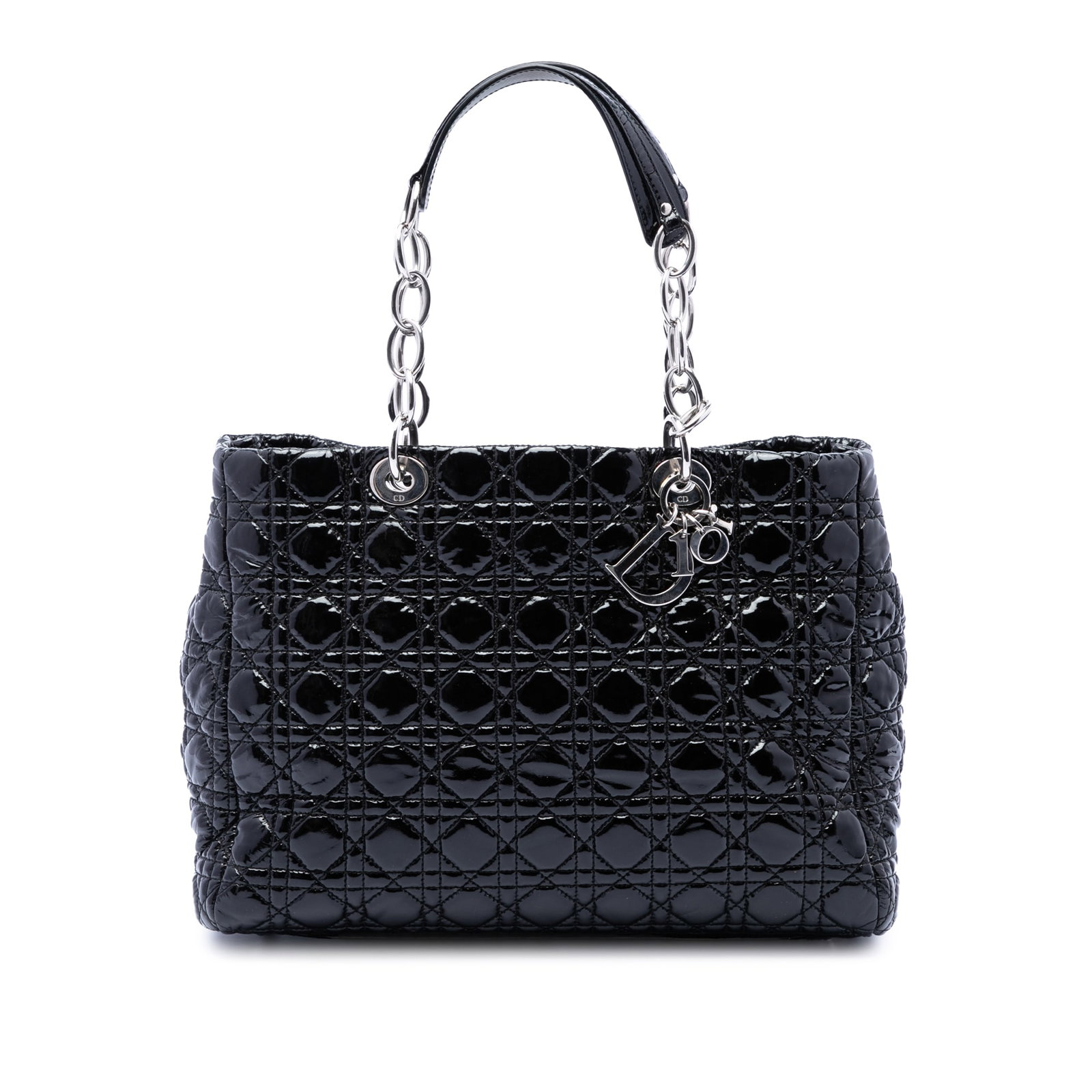 Dior Lady Dior Soft Shopping Tote Large Patent Cannage Black Leather: Dior Lady Dior Soft Shopping Tote Large Patent Cannage Black Leather A large Lady Dior Soft Shopping Tote in black, made with a quilted patent leather body and flat leather and chain handles. It has a