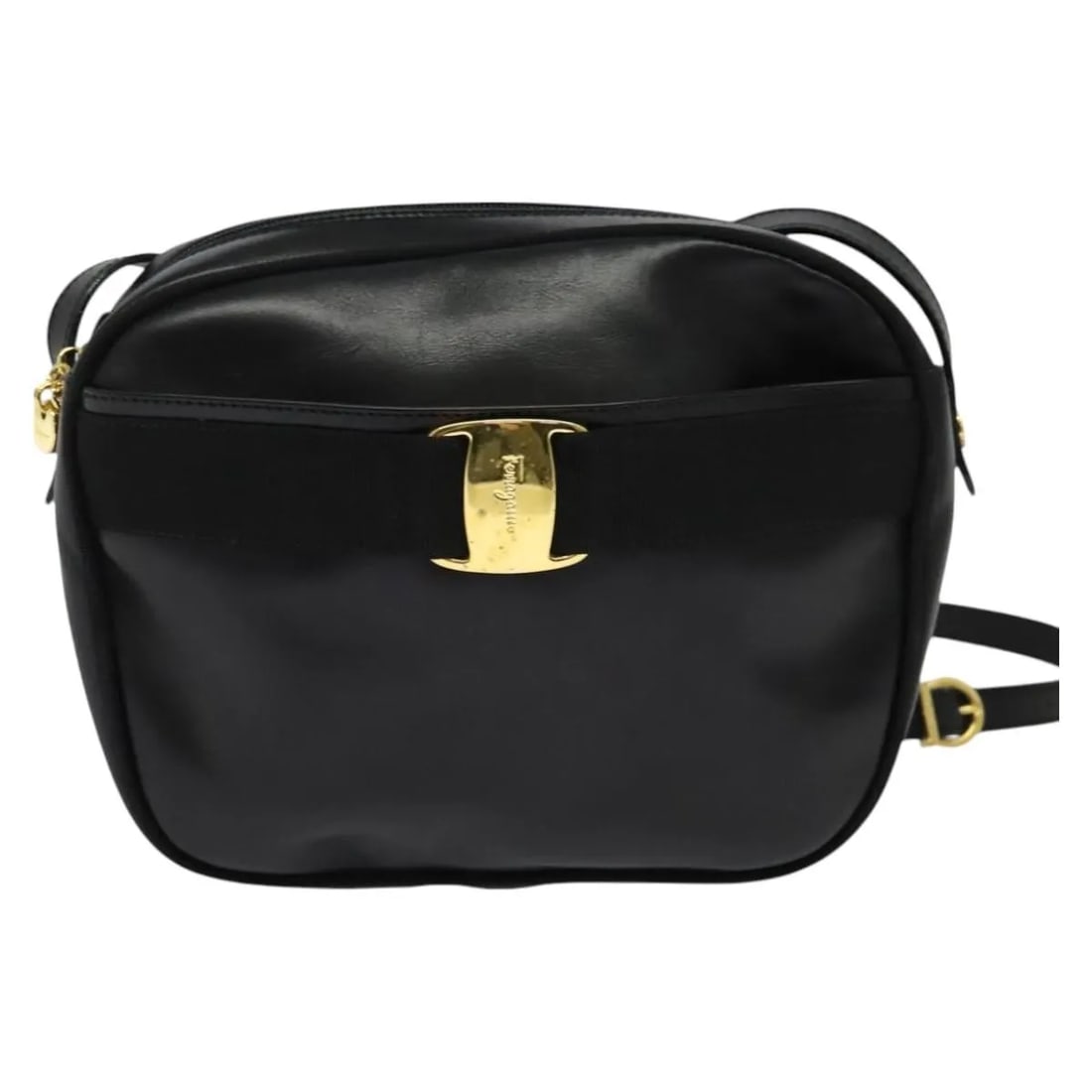 Black leather shoulder bag Salvatore Ferragamo Vara Bow Camera: Black leather shoulder bag Salvatore Ferragamo Vara Bow Camera Salvatore Ferragamo Vara Bow Camera bag in black leather. This women's bag is presented in fair condition with visible wear, including lo
