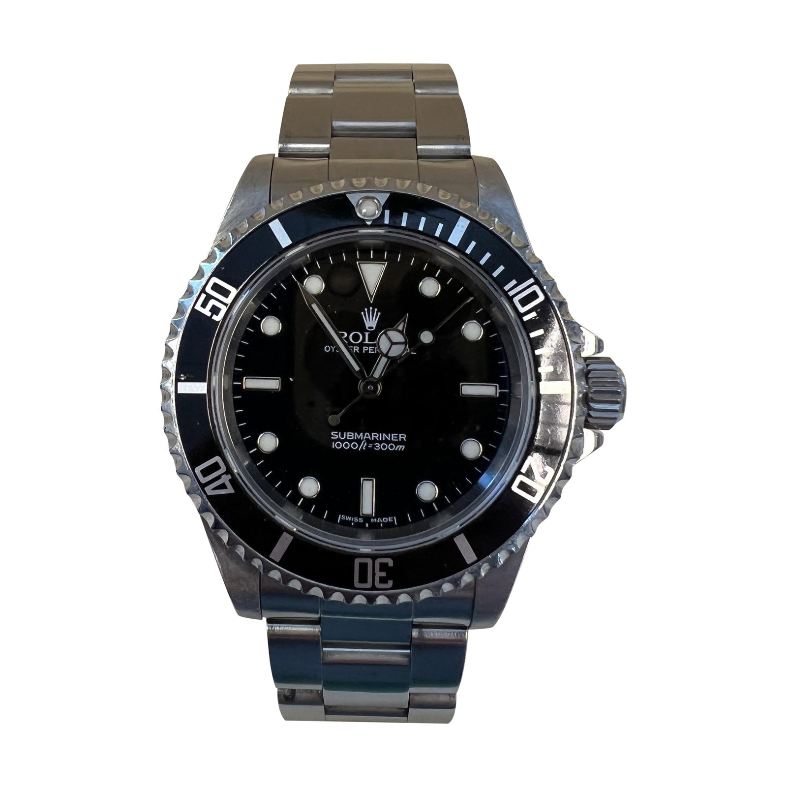 Rolex Submariner No Date 14060M Stainless Steel Automatic Watch: Rolex Submariner No Date 14060M Stainless Steel Automatic Watch This Rolex Submariner (No Date) Certified 14060M is a stunning example of Swiss craftsmanship, featuring a contemporary design. The watc