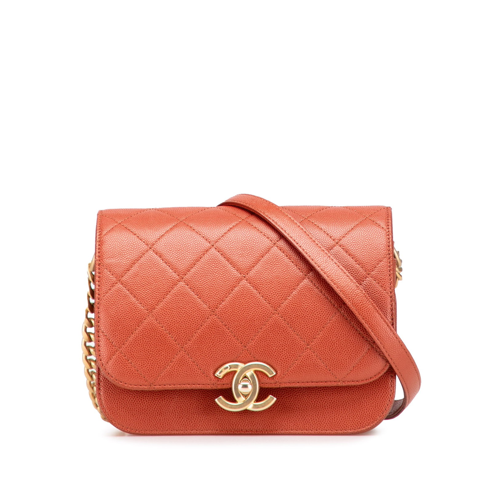 Chanel Mini CC Quilted Caviar Red Messenger Bag: Chanel Mini CC Quilted Caviar Red Messenger Bag Introducing the Chanel Mini CC Quilted Caviar Messenger Single Flap, a timeless crossbody bag crafted from luxurious quilted caviar leather in a strikin