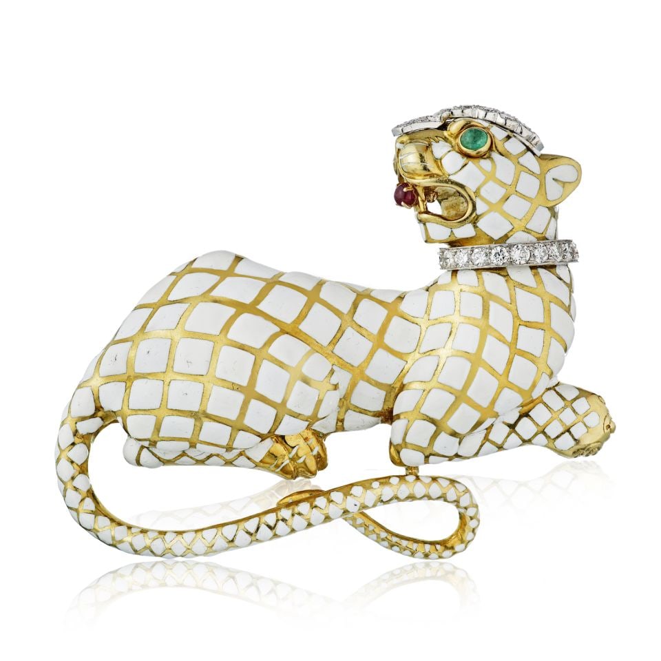 David Webb 1970s Panther Brooch Platinum 18K Gold Enamel Diamond Emerald Eyes: David Webb 1970s Panther Brooch Platinum 18K Gold Enamel Diamond Emerald Eyes Introducing a stunning brooch from David Webb, featuring a majestic panther design crafted in platinum and 18K yellow gold